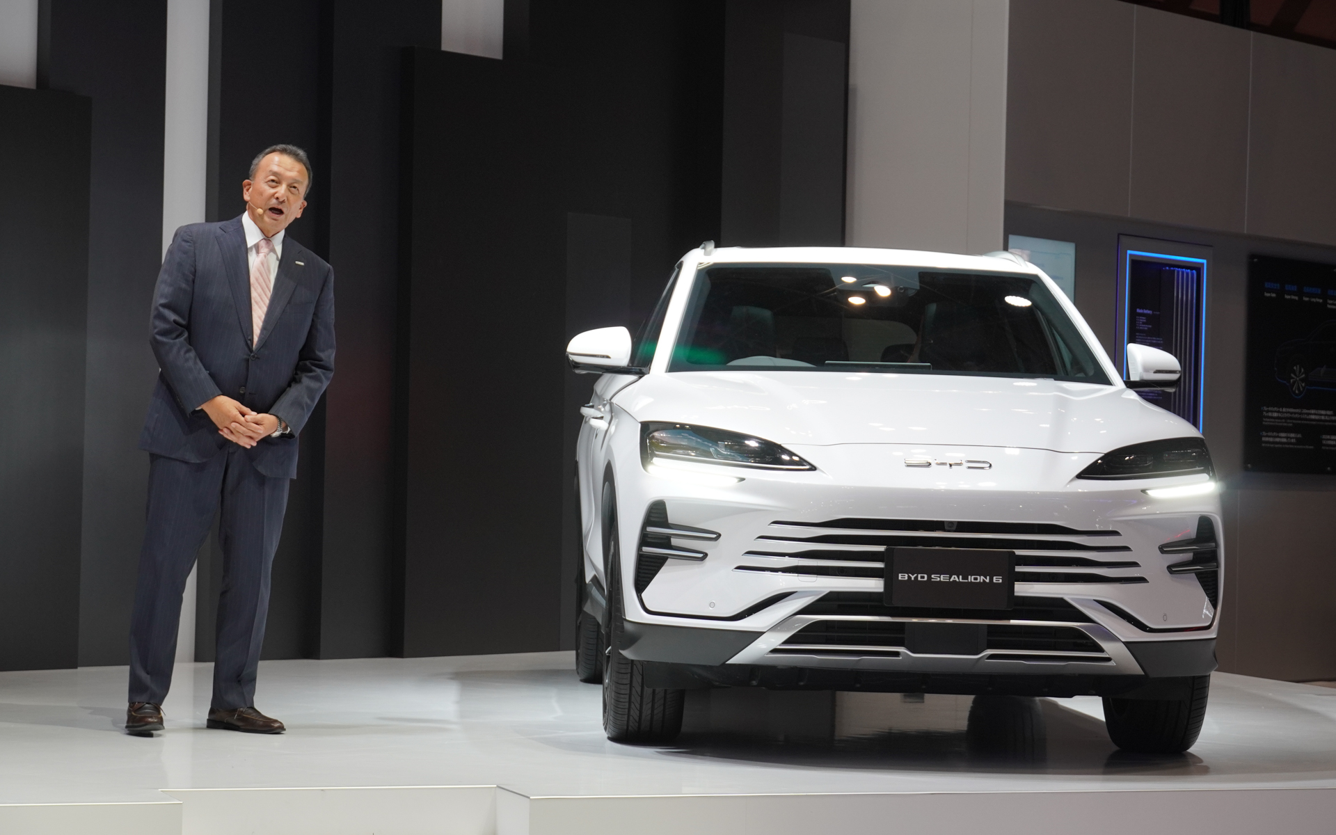 今回発表した“スーパーハイブリッド”「シーライオン 6」