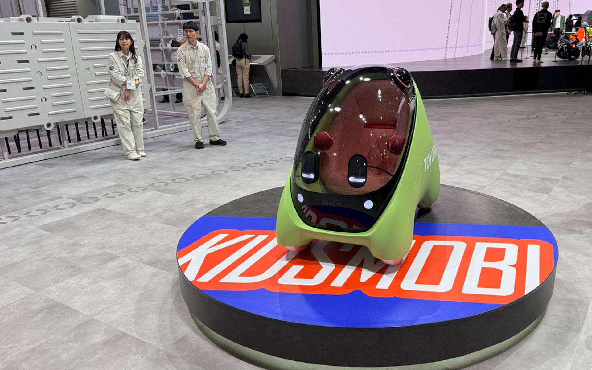 子ども用のクルマがあったら、子どもたちの世界はもっと広がるはず。そんな思いで作られたのがKids mobiだそうです