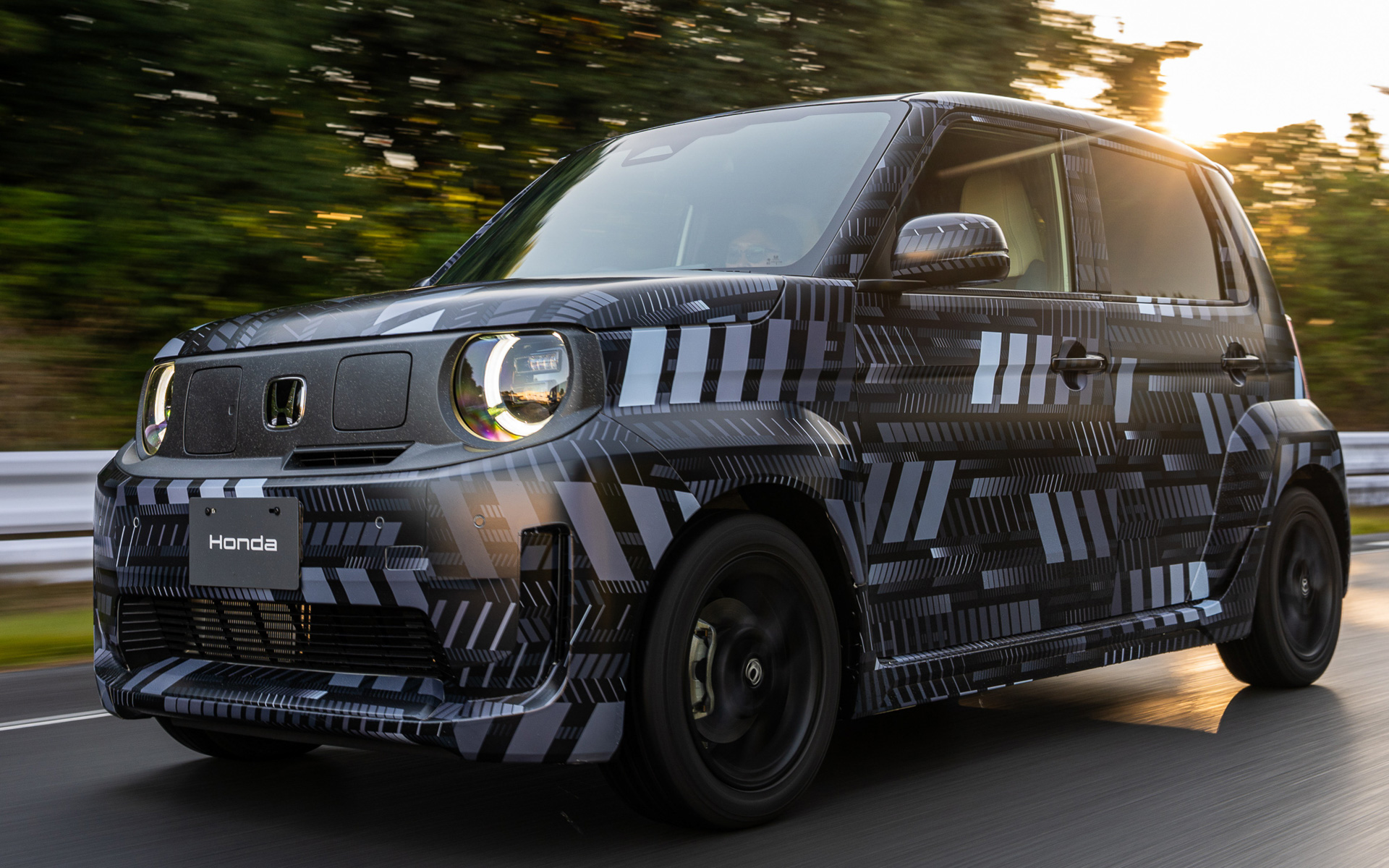 小型バッテリEV「Super-ONE Prototype」ダイナミクス技術