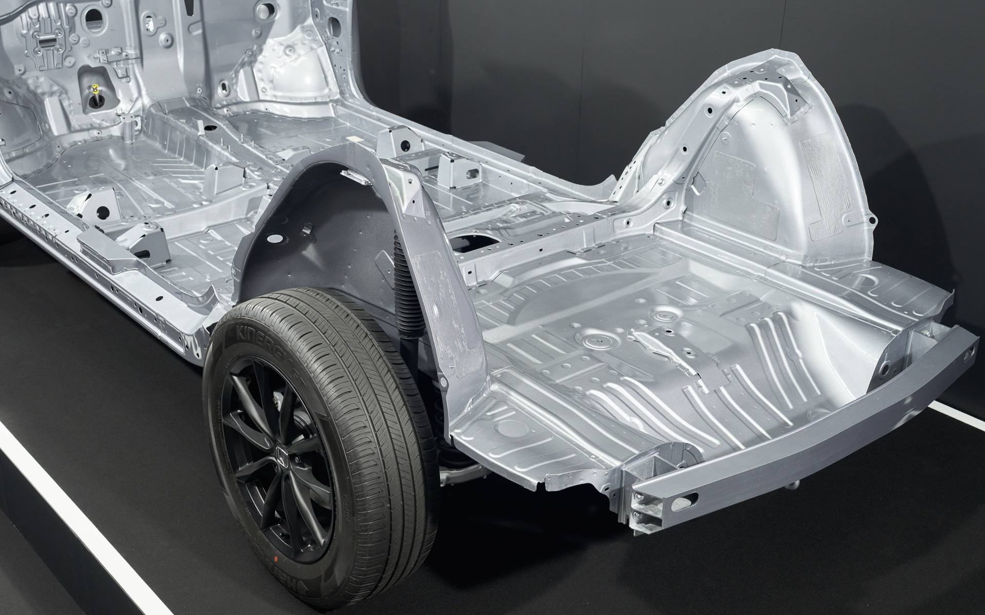 次世代中型プラットフォーム