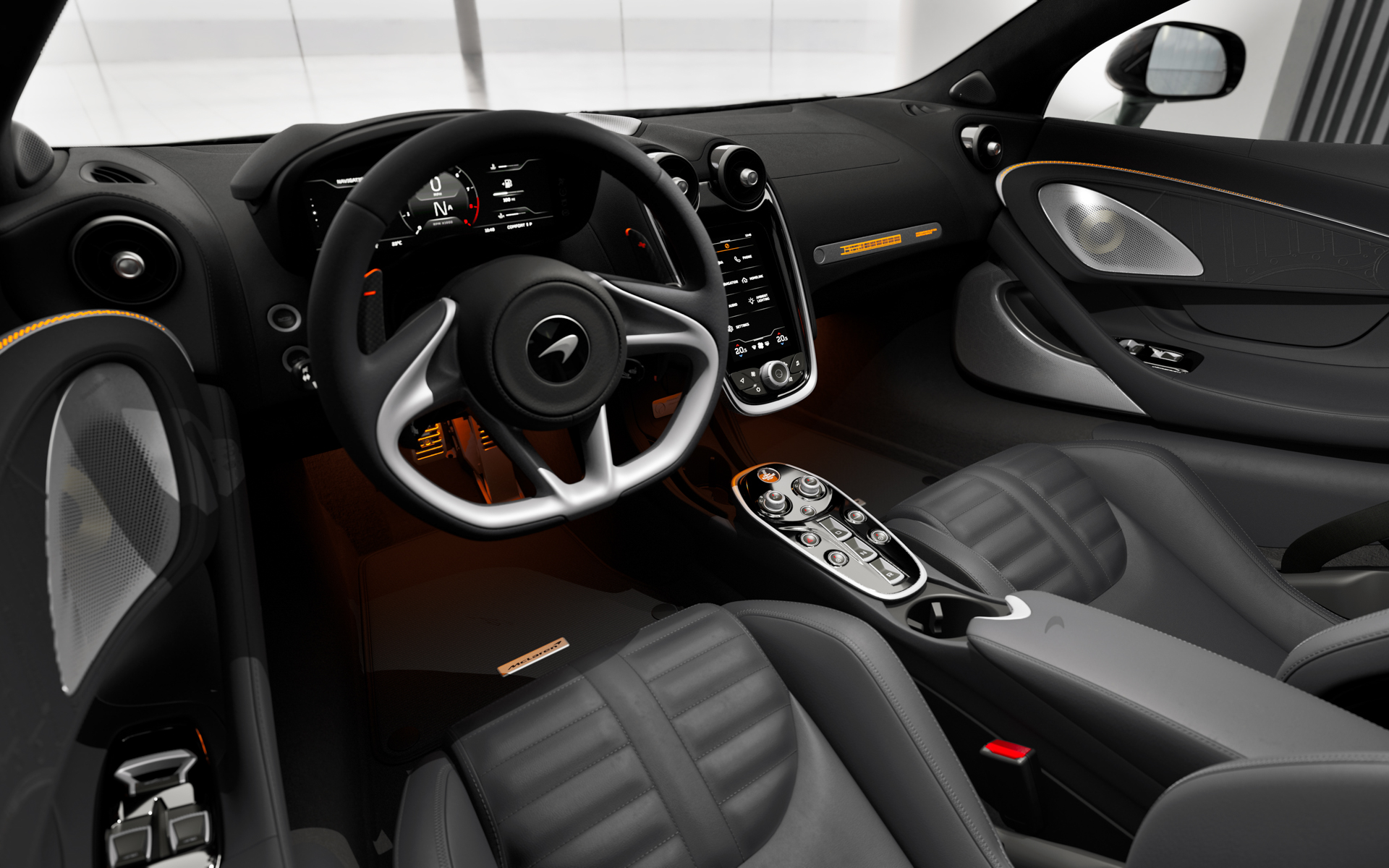 内装はブラックとベージュの2色を用意