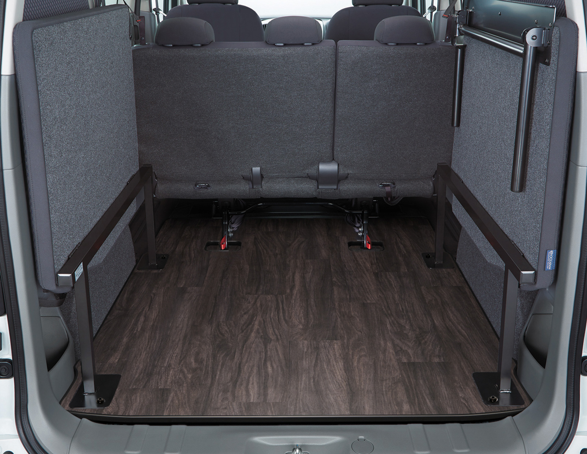 NV200バネット「マルチベッド」