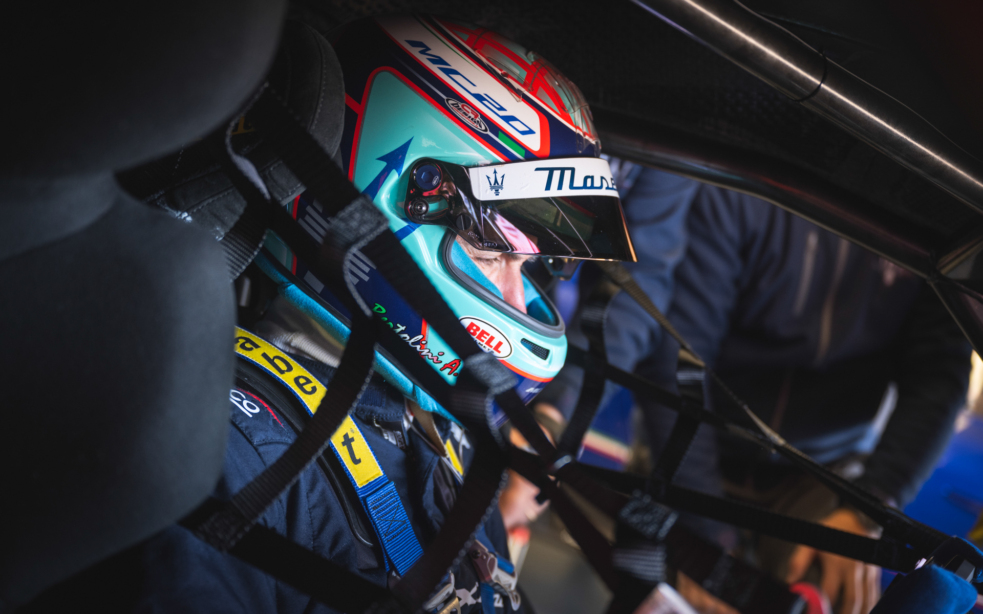 CORSE（コルセ：レース）