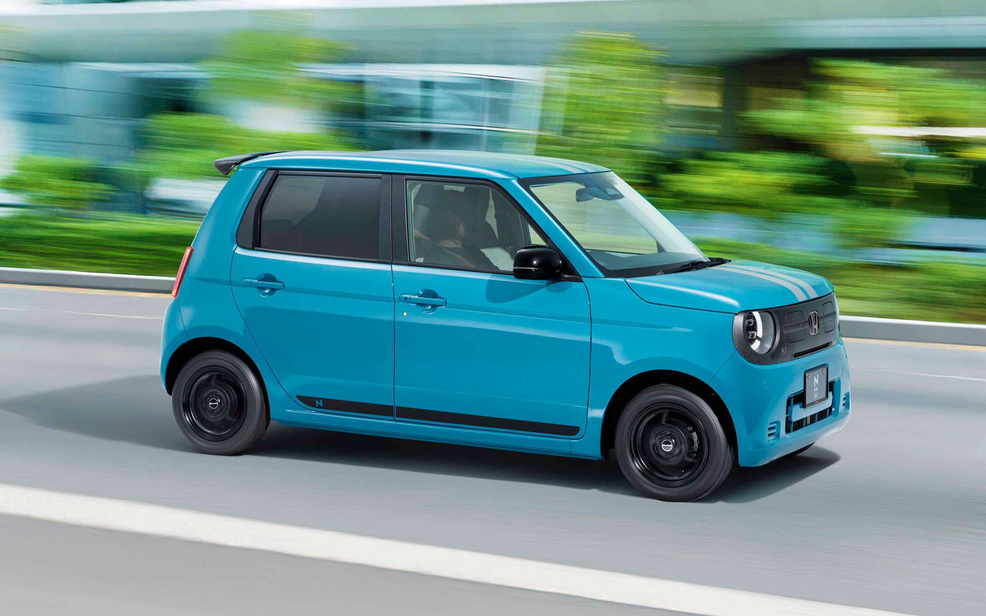 N-ONE e:とSTEP WGN e:HEV SPADAを展示