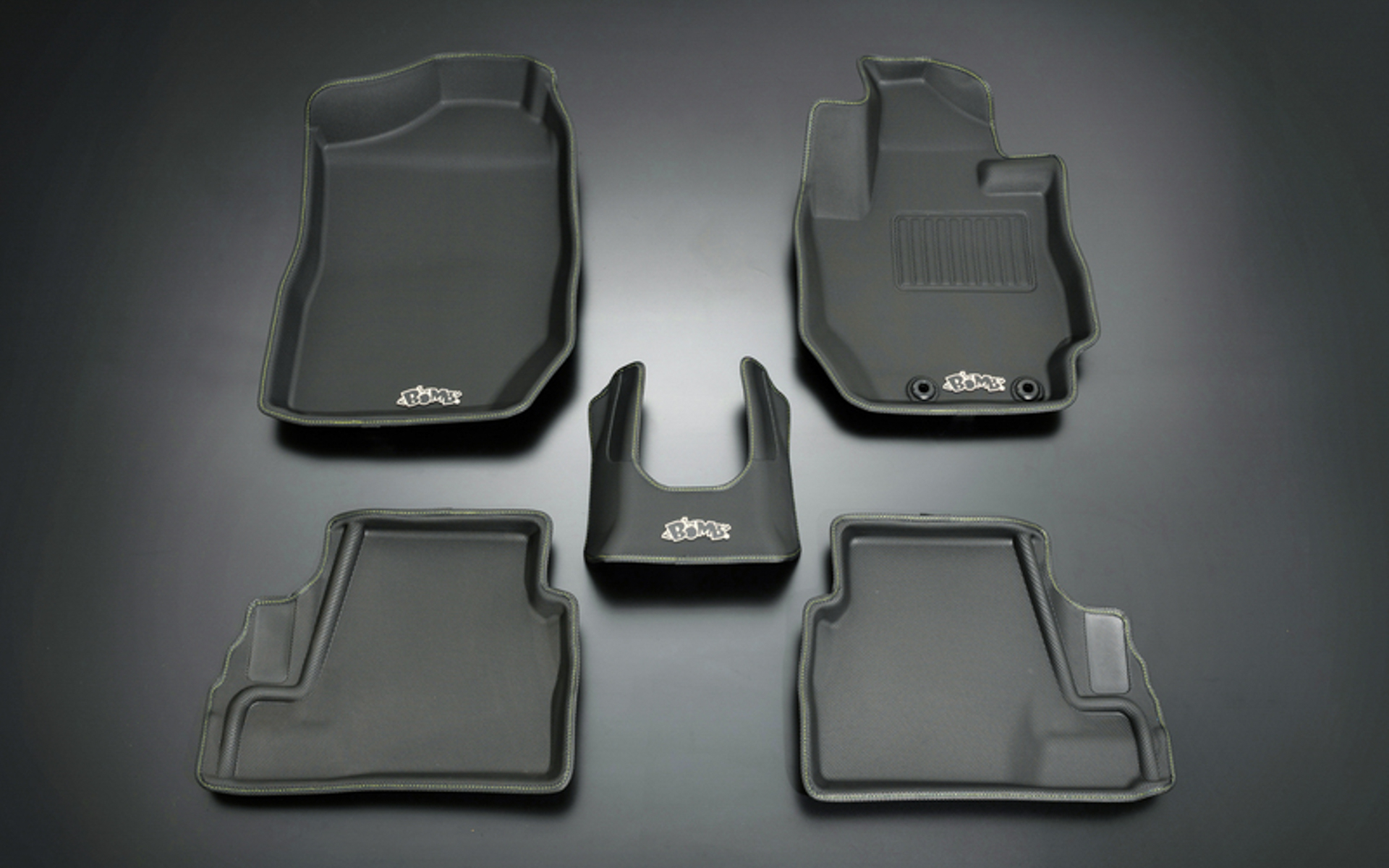 5速MT用と4速AT用がある。画像はイエローステッチ