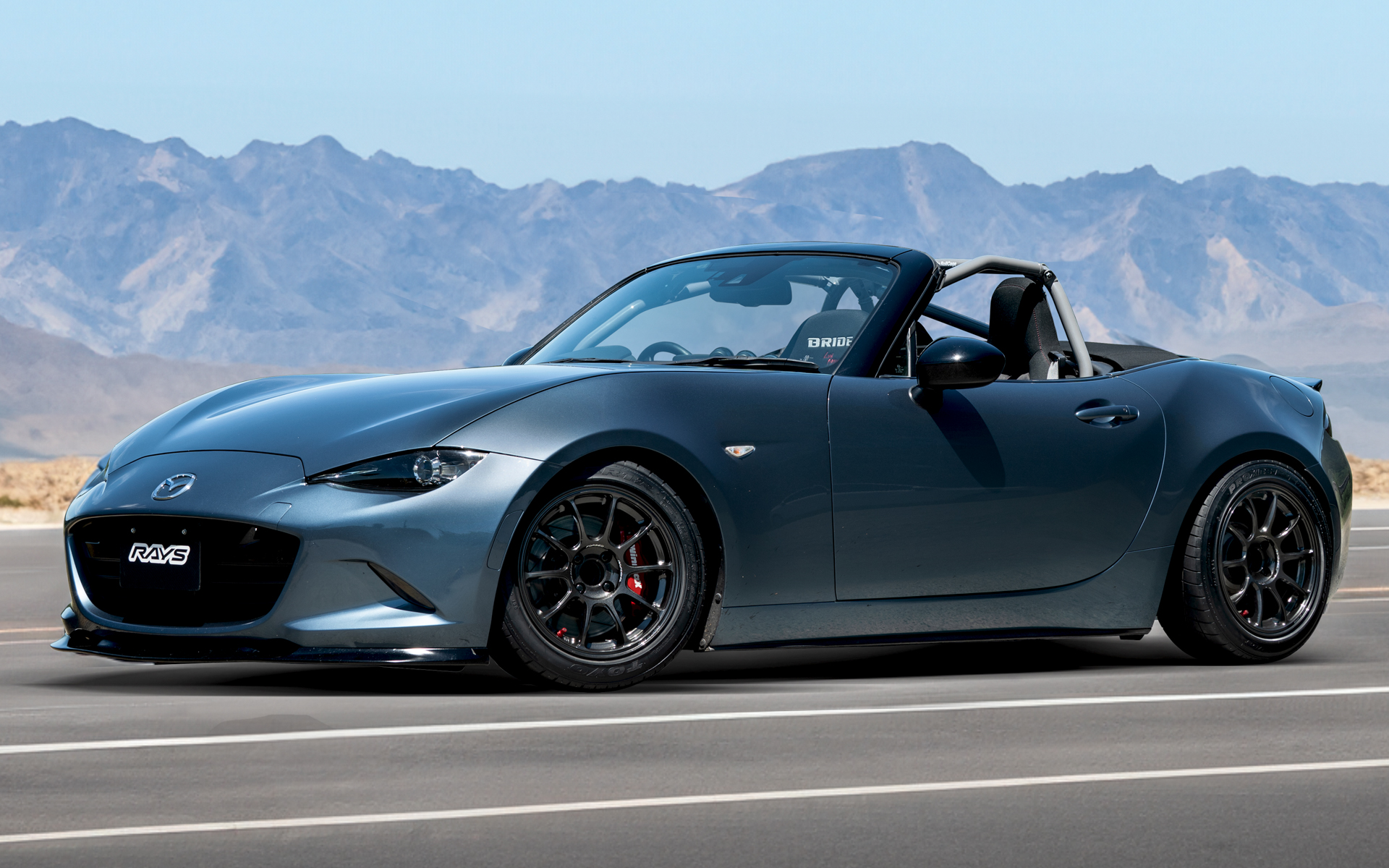 ボルクレーシング「ZE40」×マツダ「ロードスター」装着イメージ