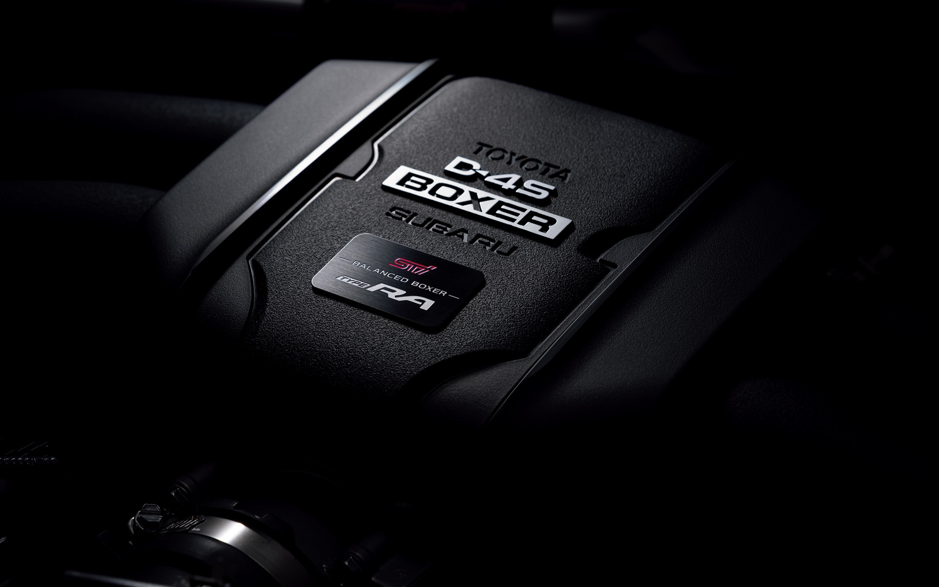 STI&TYPE RAロゴ入り専用エンジンカバー