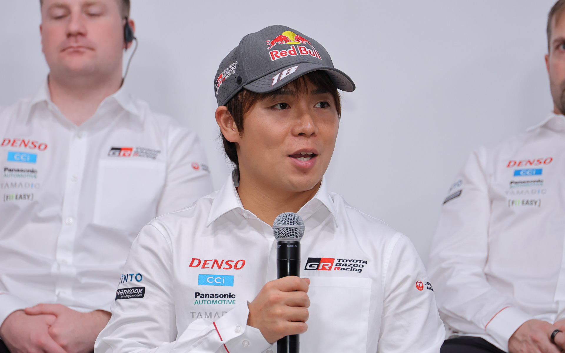 ドライバーの勝田貴元選手