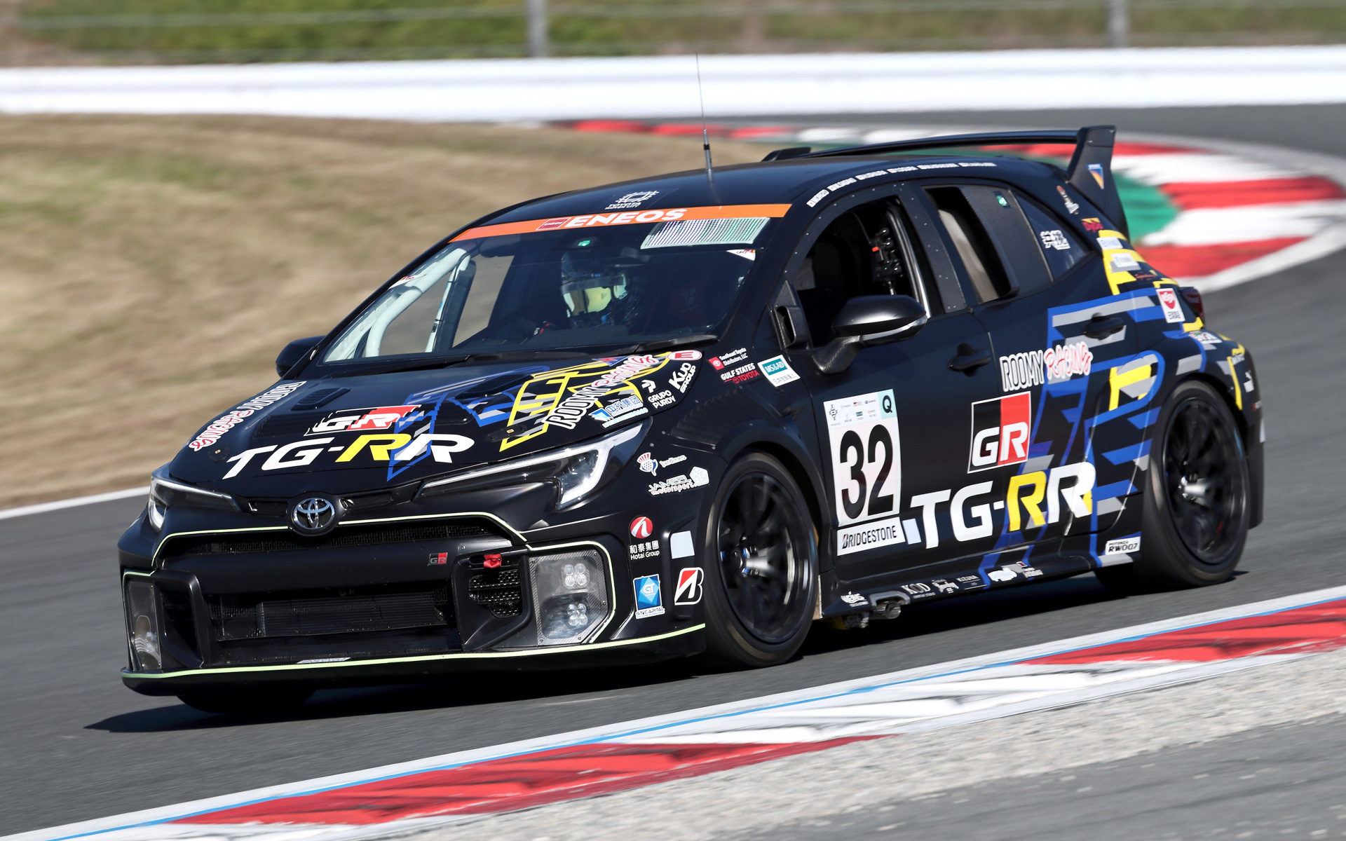 液体水素エンジンGRカローラ