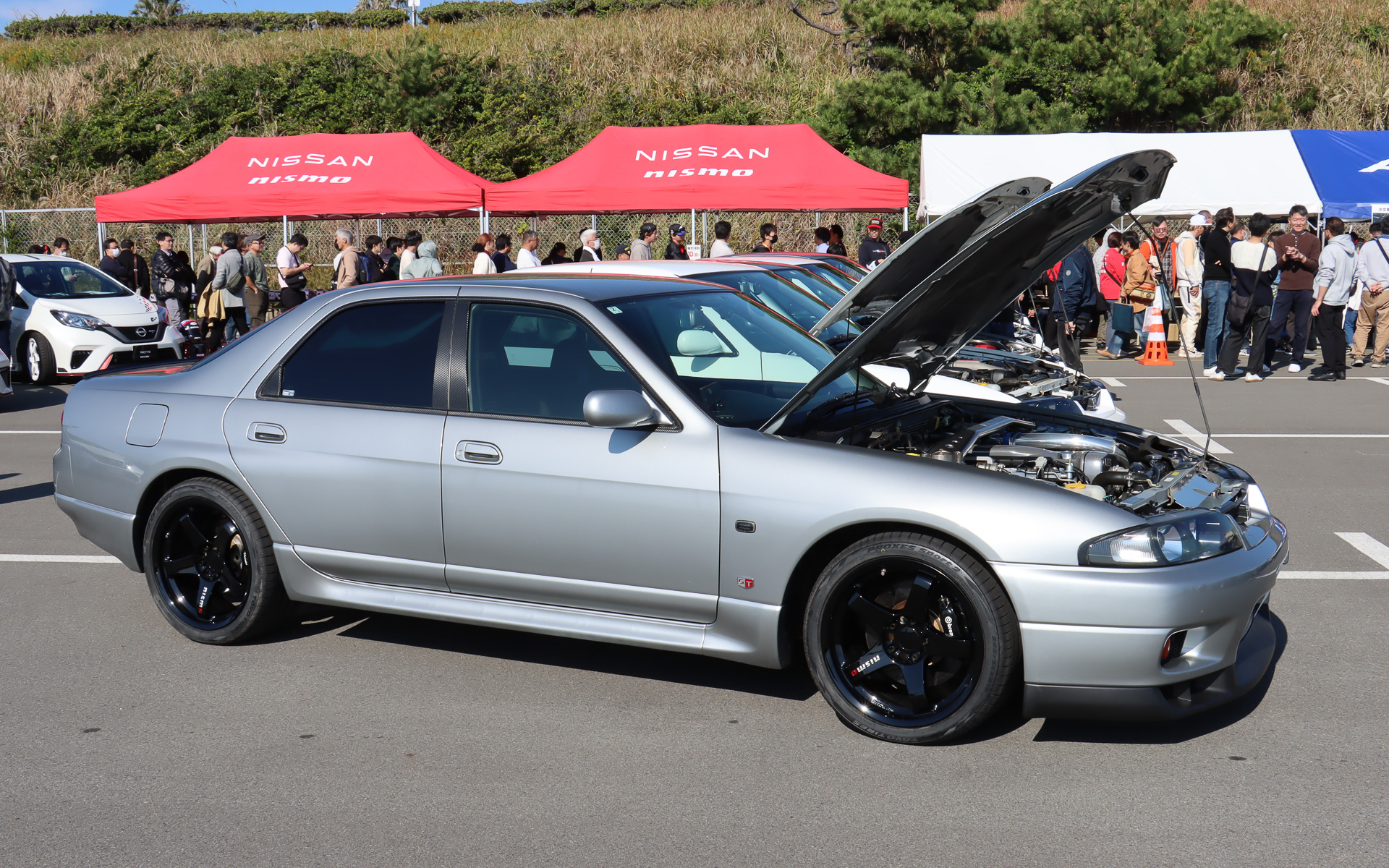 好評を受け、オーナーズクラブなどが1枠5台まで集まって駐車できる「チームパーキングエリア」を今年度も設定。近年では家族で複数のNMC車を所有しているケースも出てきて、ファミリーユースのニーズも出てきているという