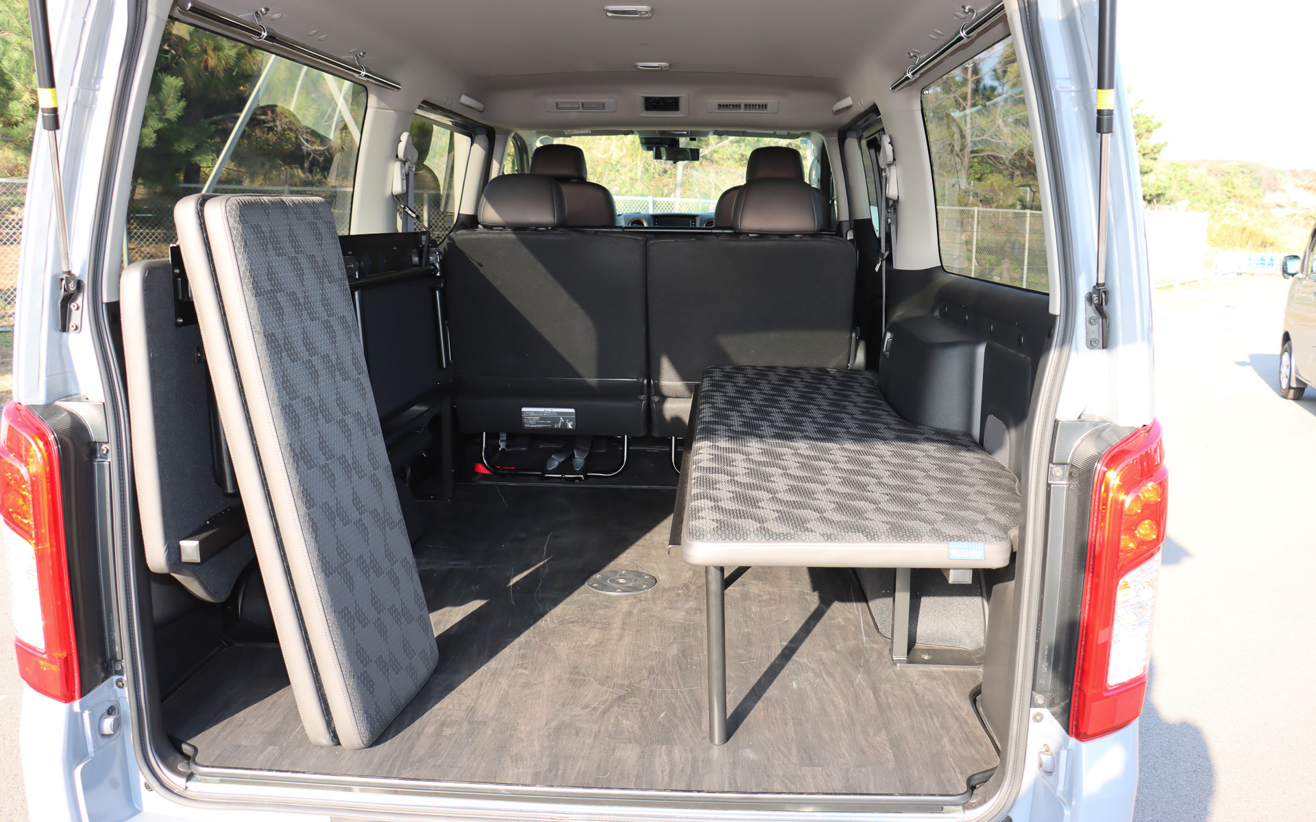 「キャラバン マルチベッド」