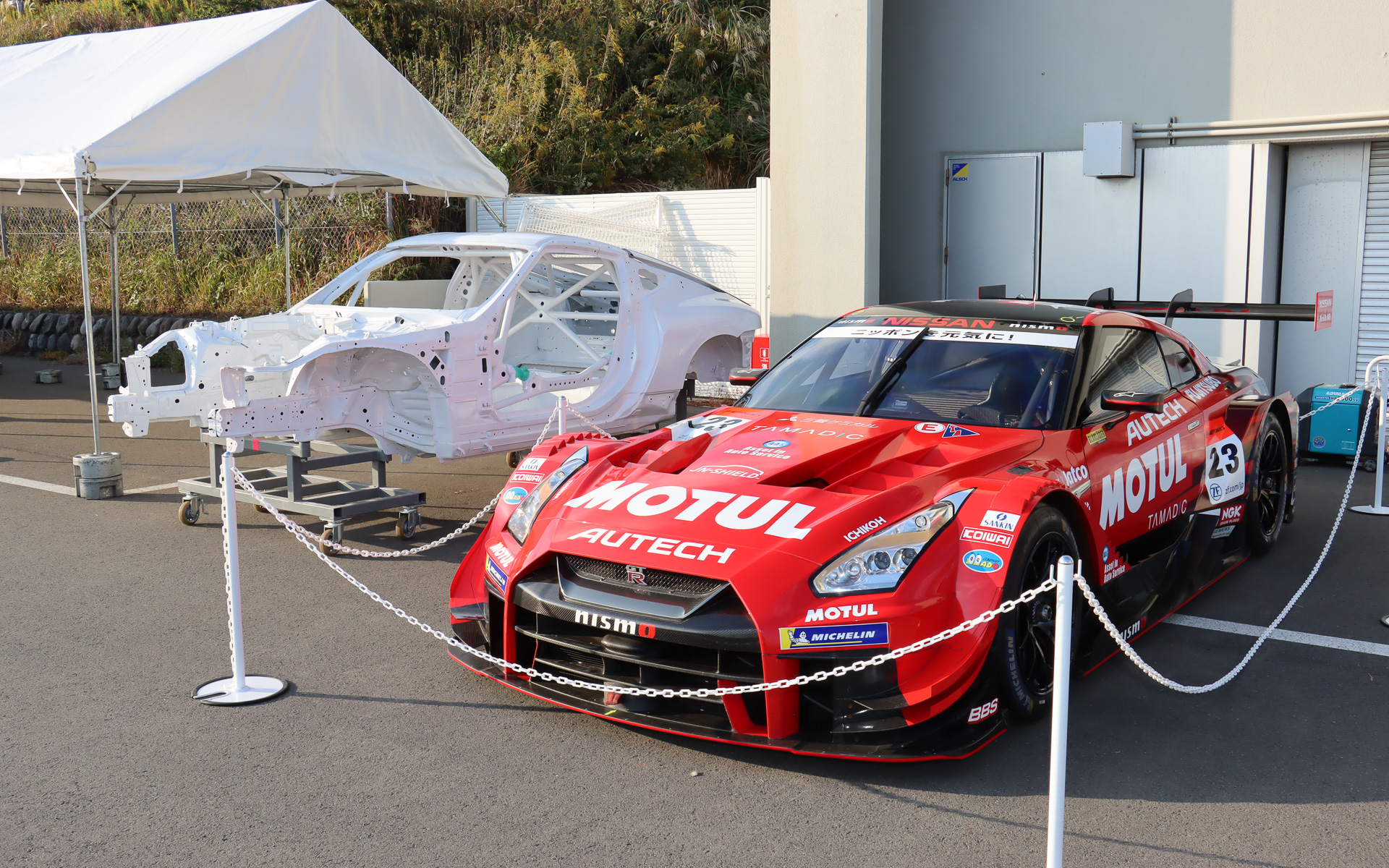 レース車両展示