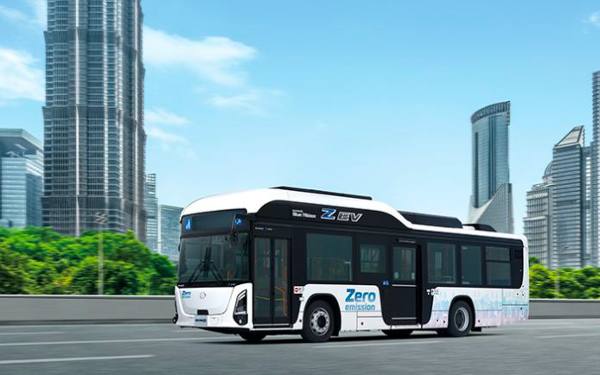 大型路線EVバス「日野ブルーリボン Z EV」