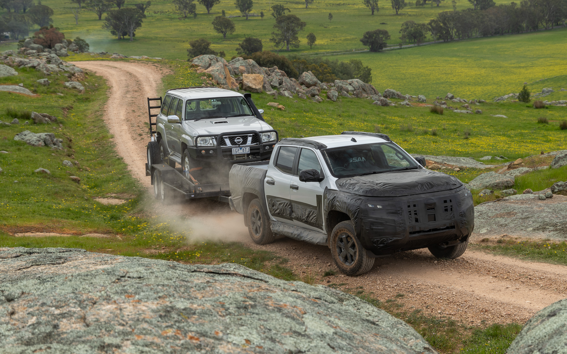 新型ピックアップトラック「ナバラ」