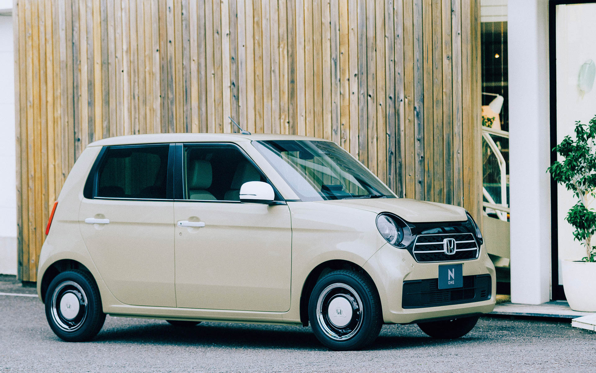 特別仕様車「CRAFT STYLE」