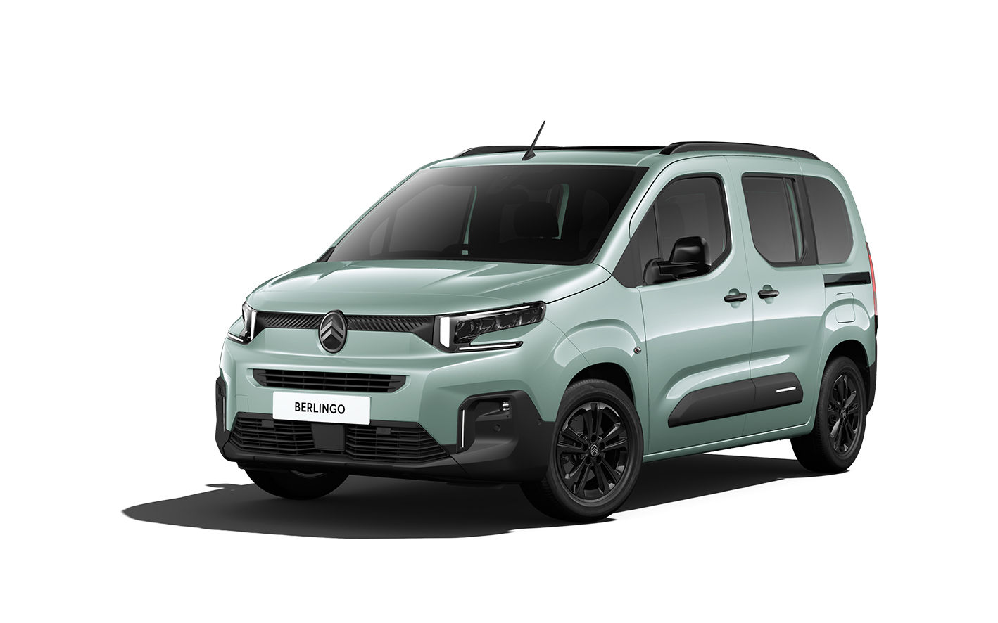 特別色として復活した「アクア グリーン」（画像はベルランゴ MAX BlueHDi）