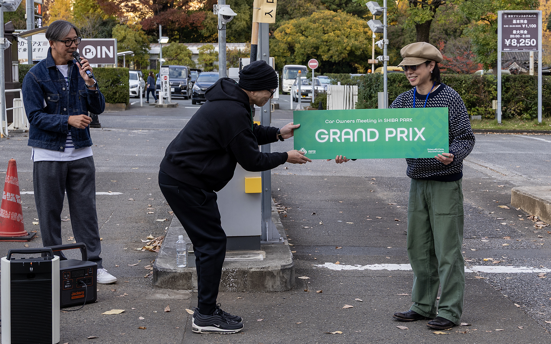 この日、もっとも「まてい」と感じたクルマを参加者同士が投票し合うアワードも実施された。選ばれたのはyoshikさんのクラウン。ボディカラーはトヨタ純正色のインペリアルゴールド