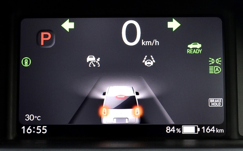 Honda SENSINGの運転支援機能の高い性能には驚かされた