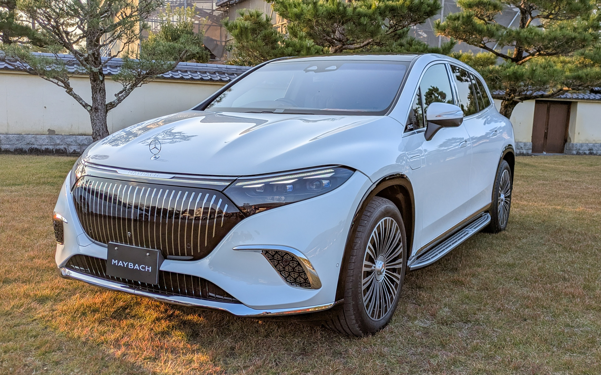 メルセデス・マイバッハEQS 680 SUV