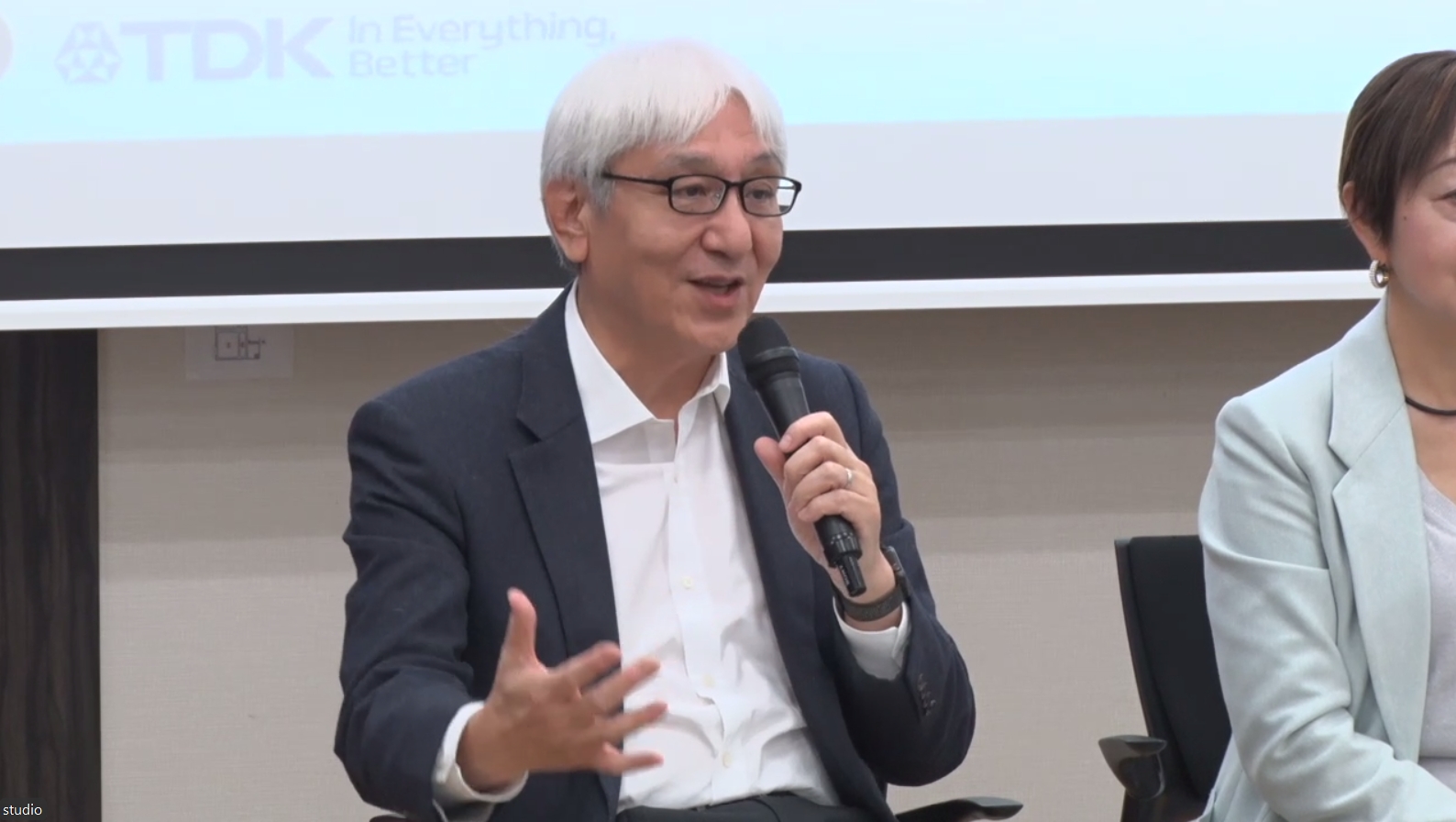 社外取締役 岩井睦雄氏