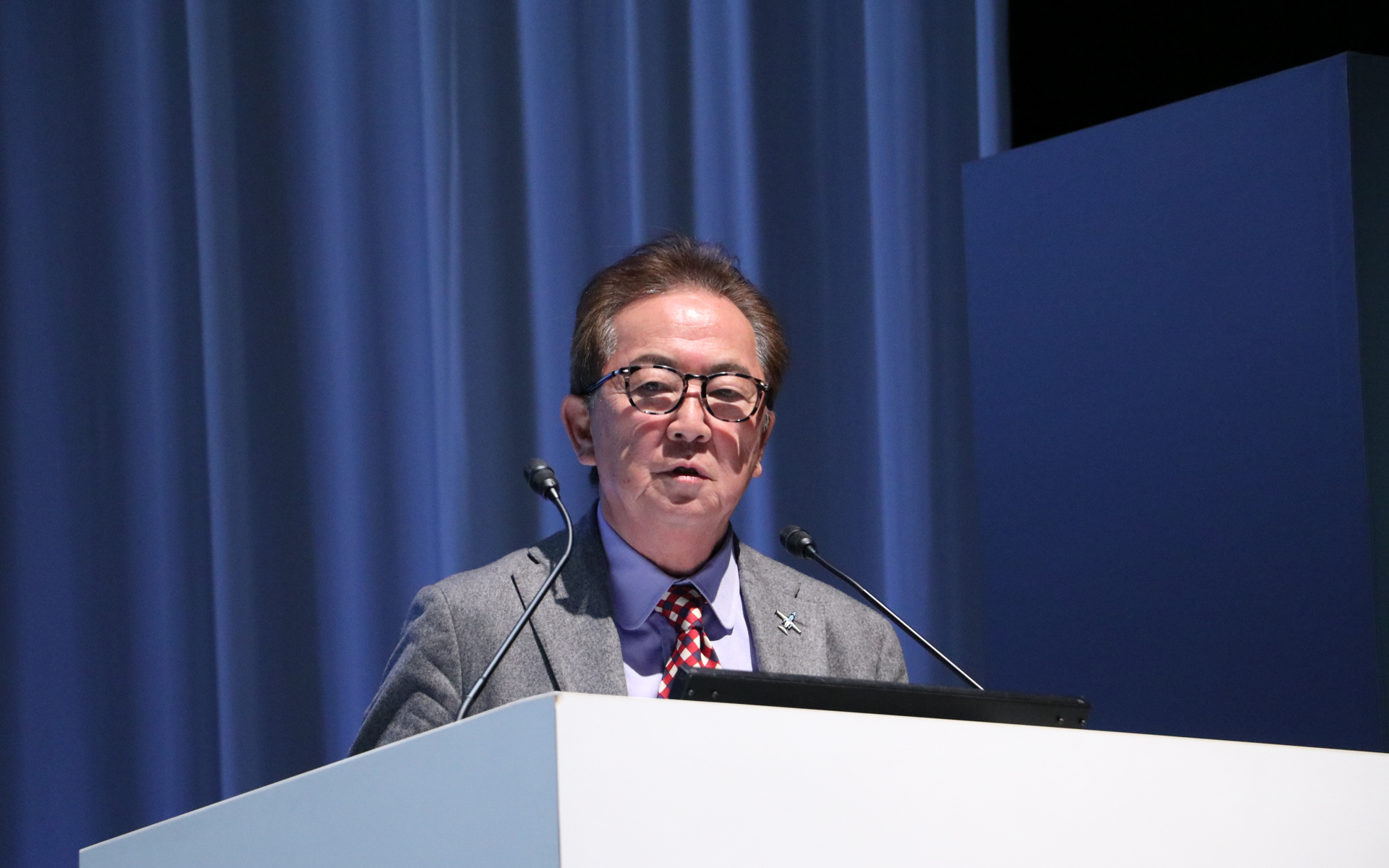 モータージャーナリストの清水和夫氏