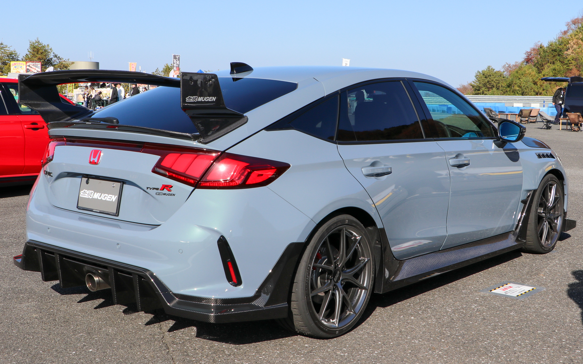 無限「シビックTYPE R“Group.B”（FL5）」