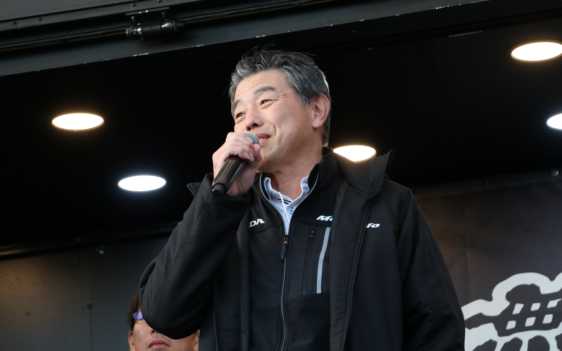 締めくくりのあいさつを行なった株式会社ホンダアクセス 代表取締役社長 酒井富志也氏