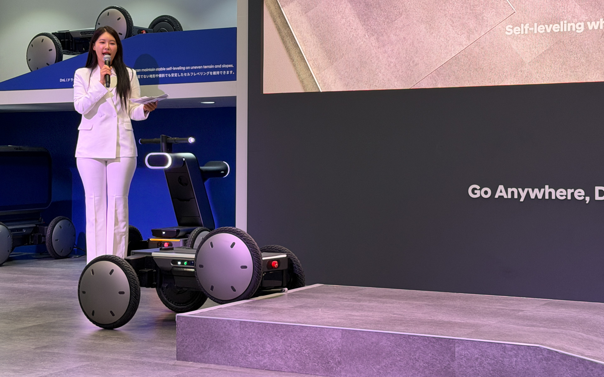 段差のあるコースも乗り越えていく