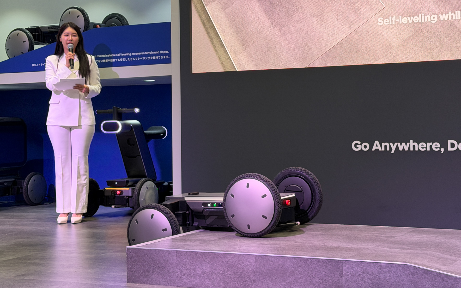 段差のあるコースも乗り越えていく