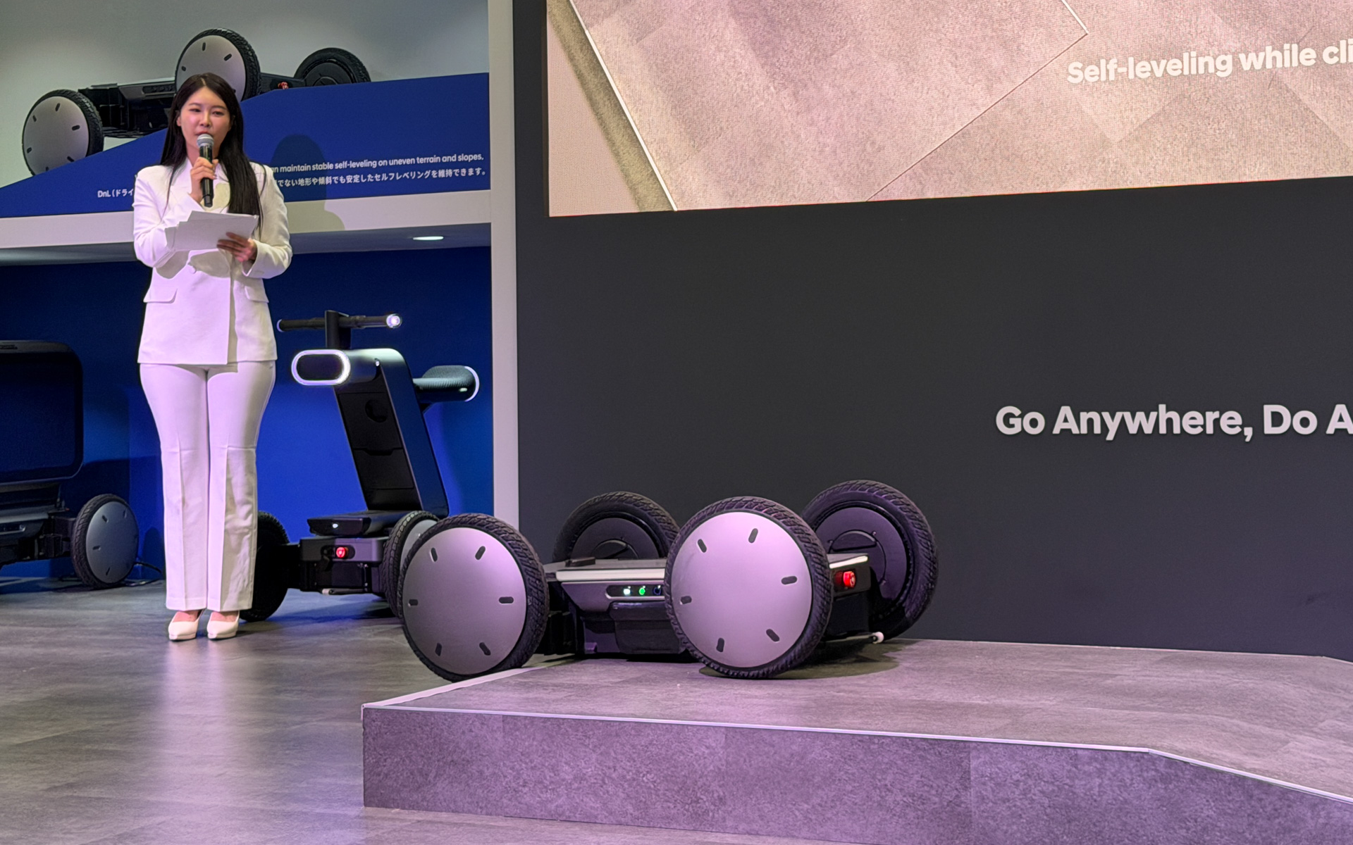 段差のあるコースも乗り越えていく