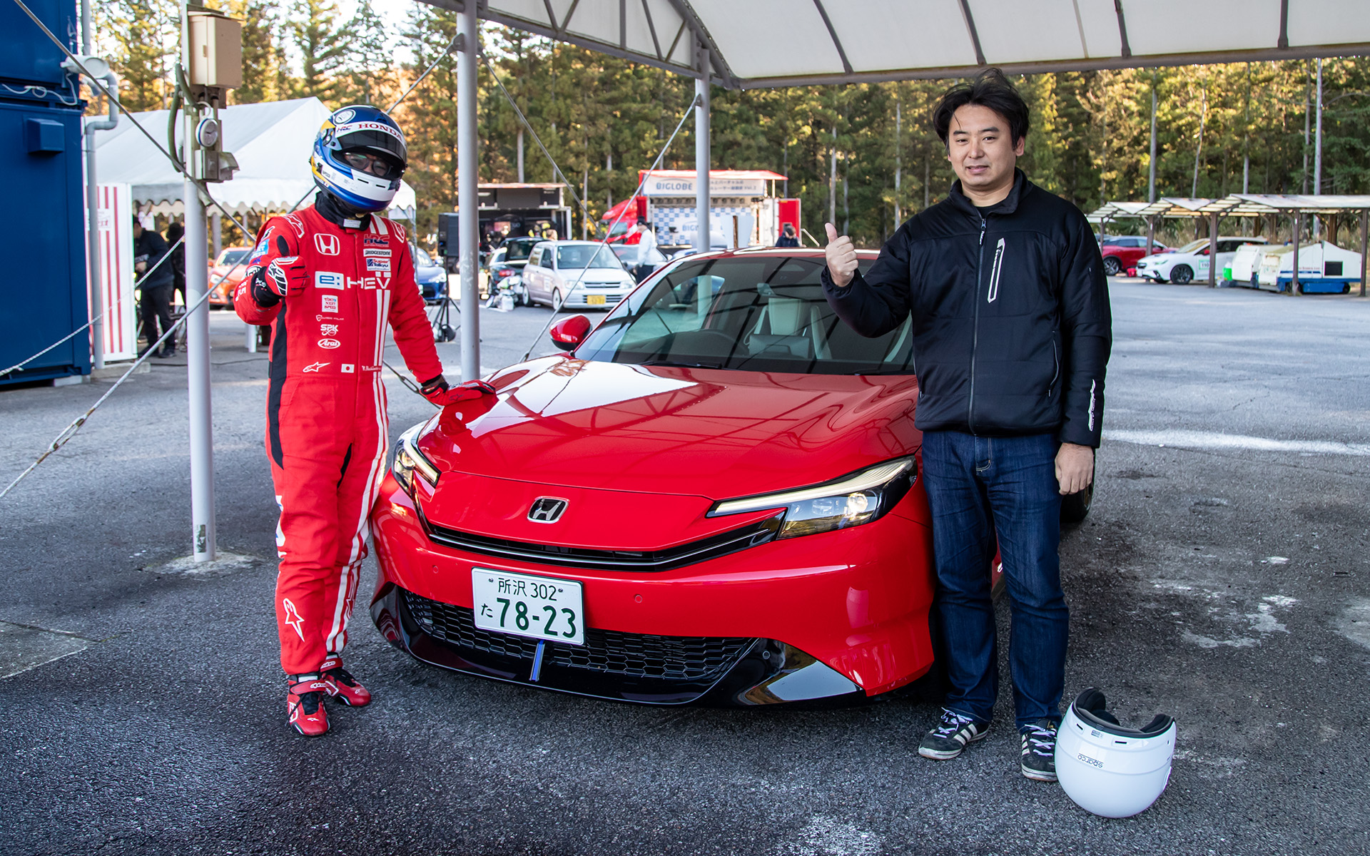 プレリュードと橋本氏と同乗体験者
