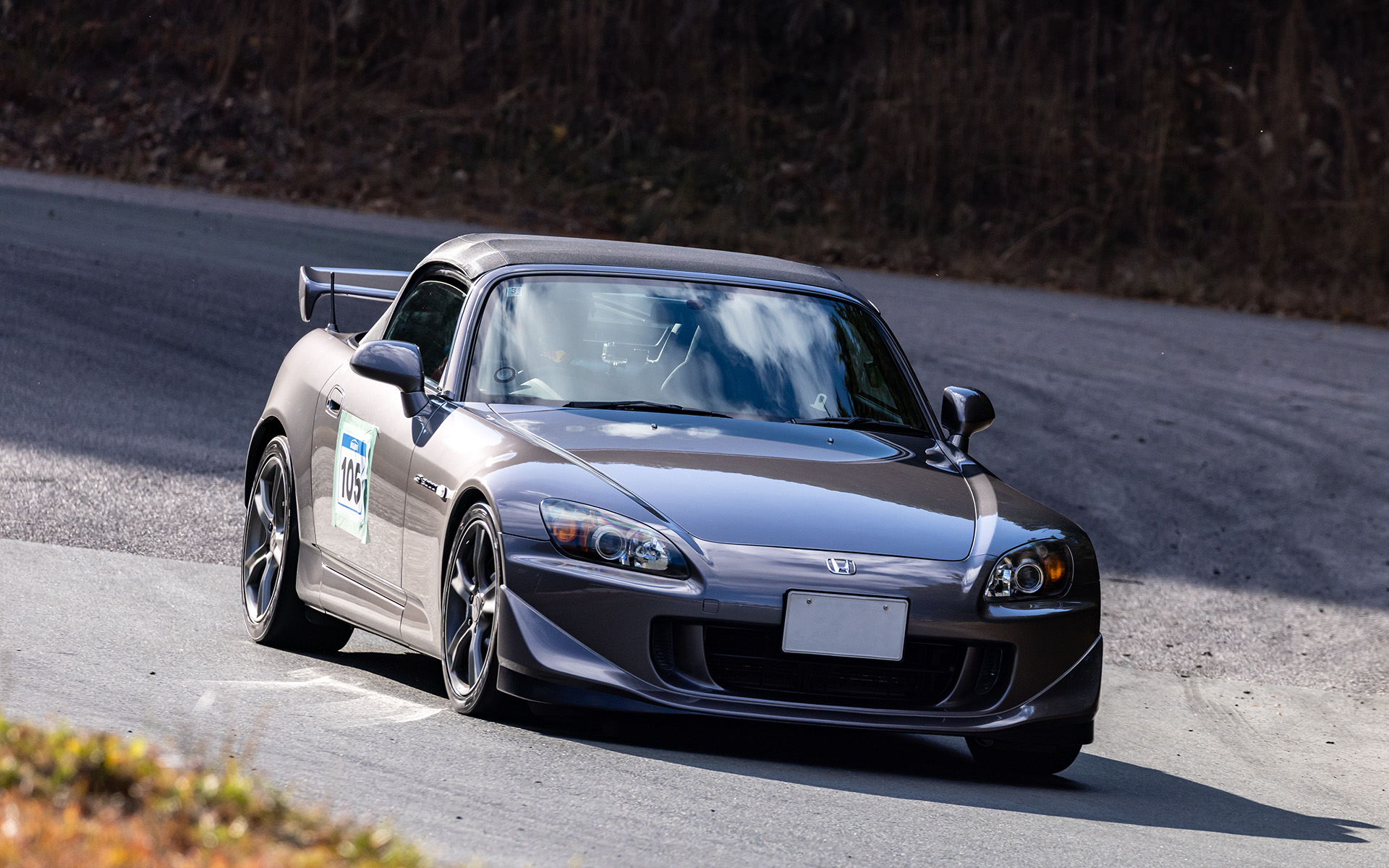 長尾選手が選んだカーナンバー105番のホンダ・S2000