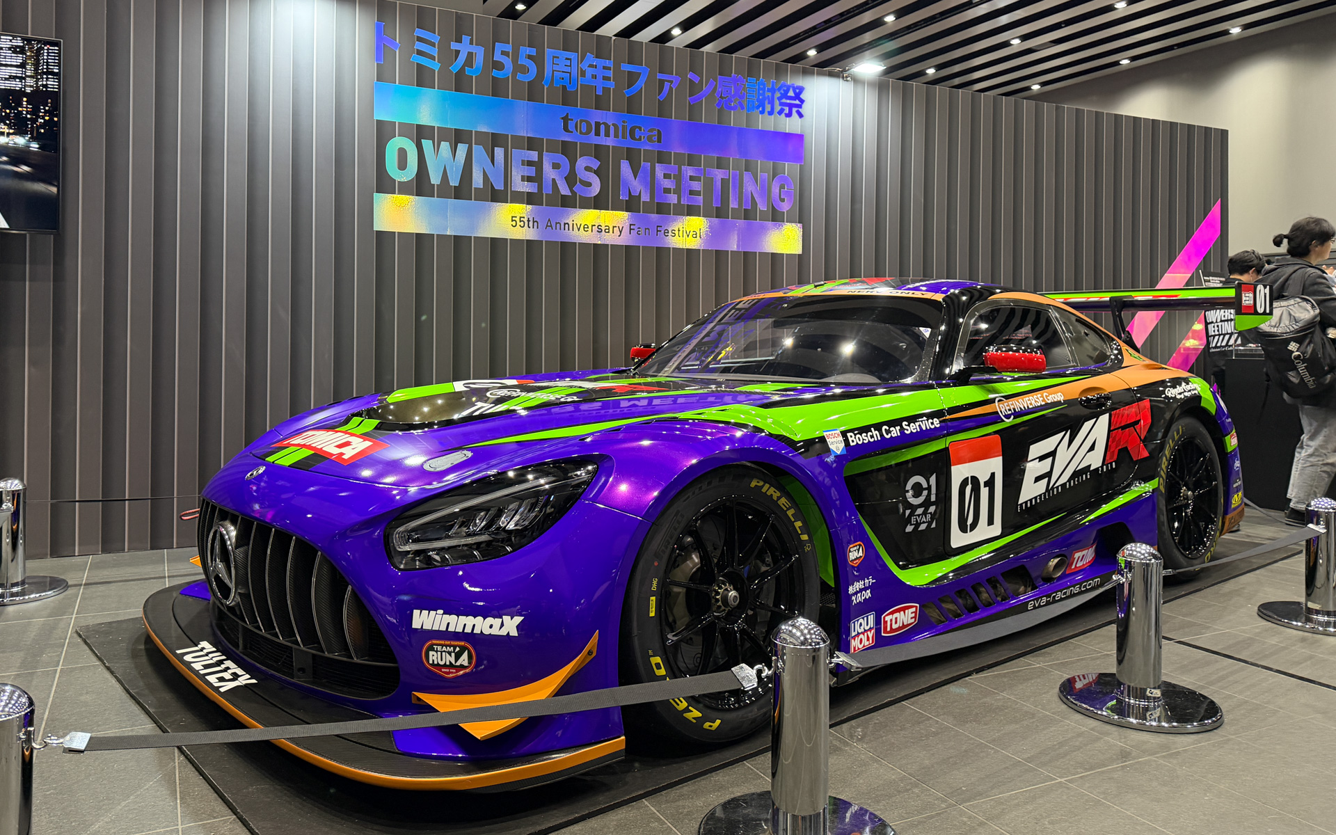 エヴァンゲリオンレーシング実車展示