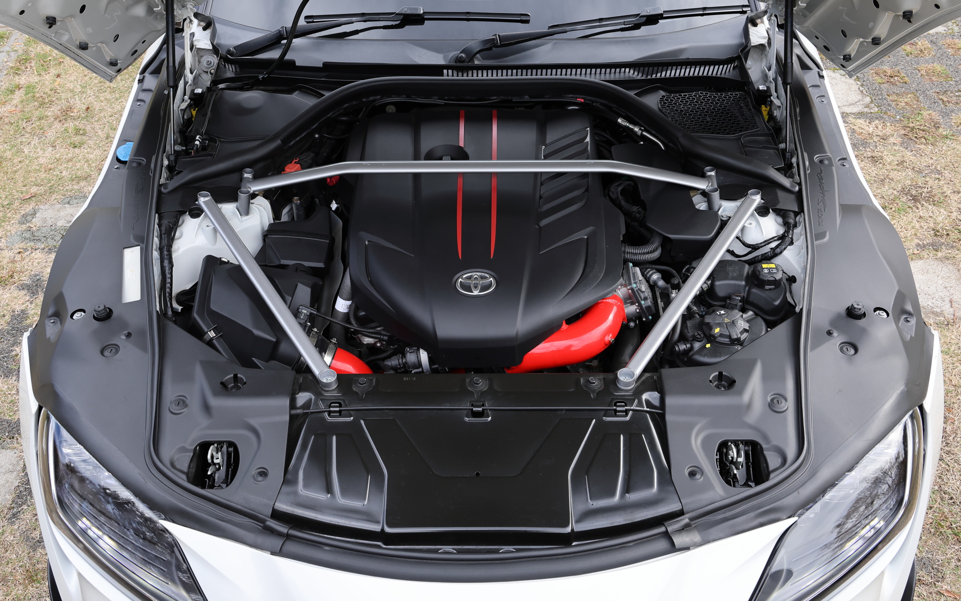 エンジンは460PSまでパワーアップ