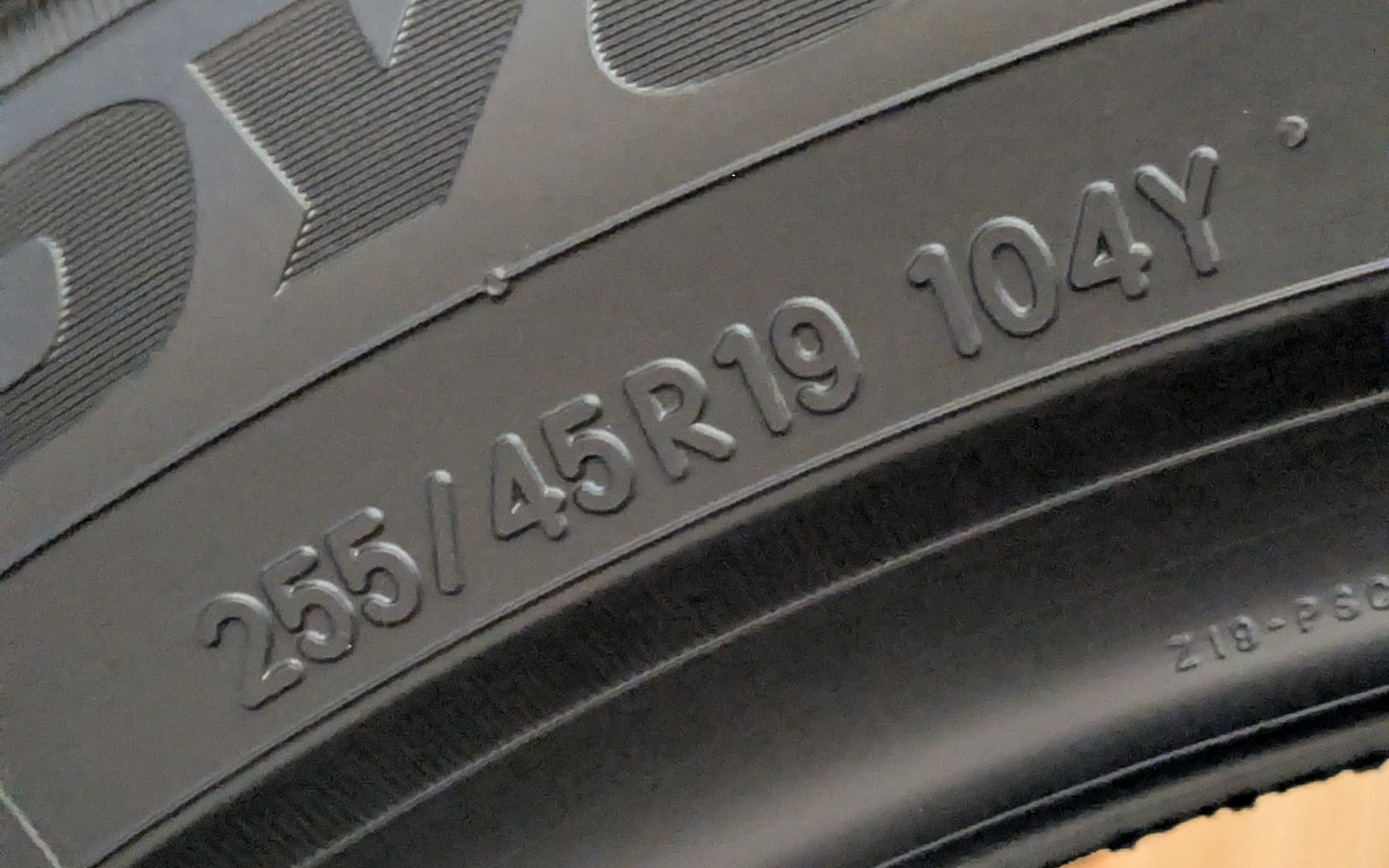 TOYO TIRES SUSTAINABLE CONCEPT TIRE