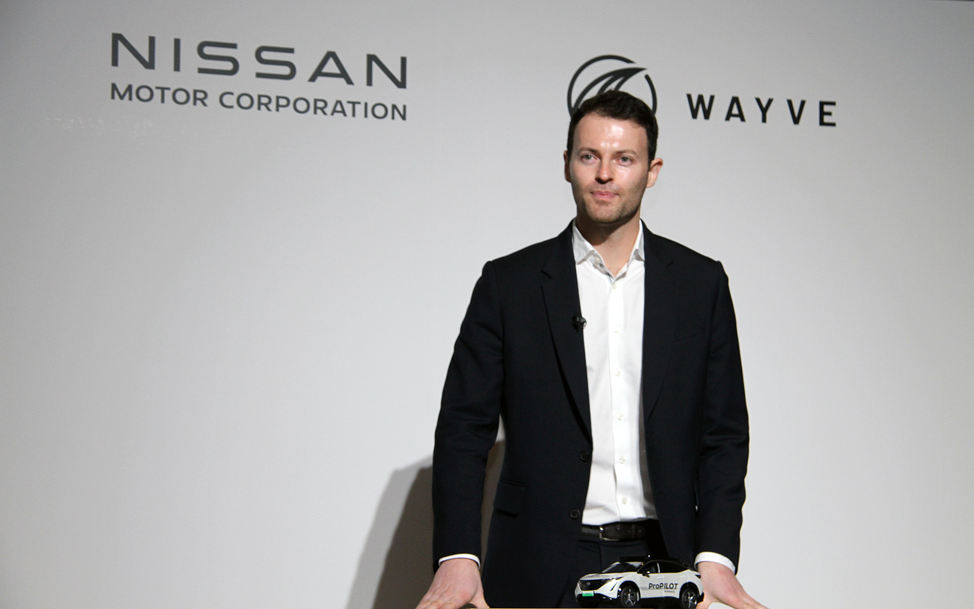 英Wayve 共同創設者 兼 最高経営責任者のアレックス・ケンダル氏