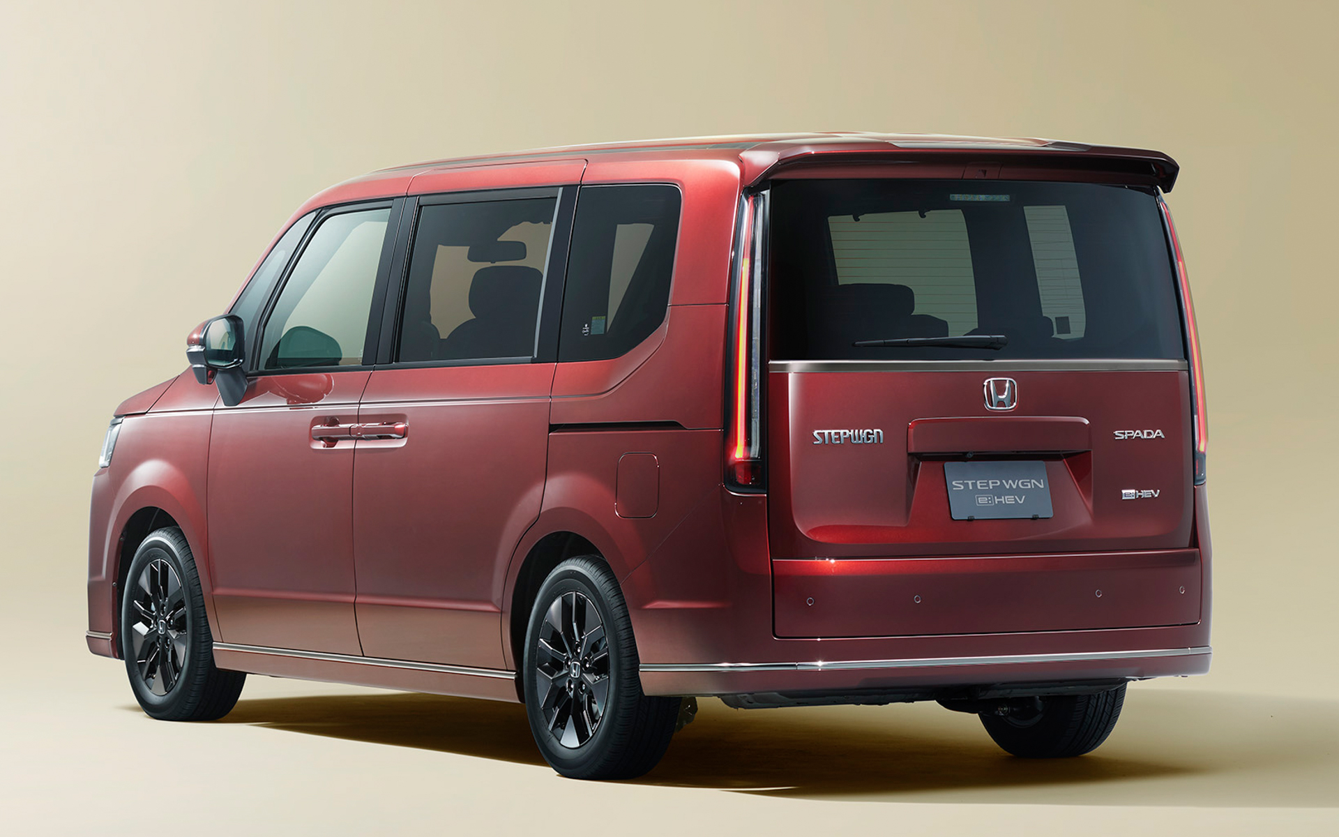 STEP WGN e:HEV SPADA 30周年特別仕様車