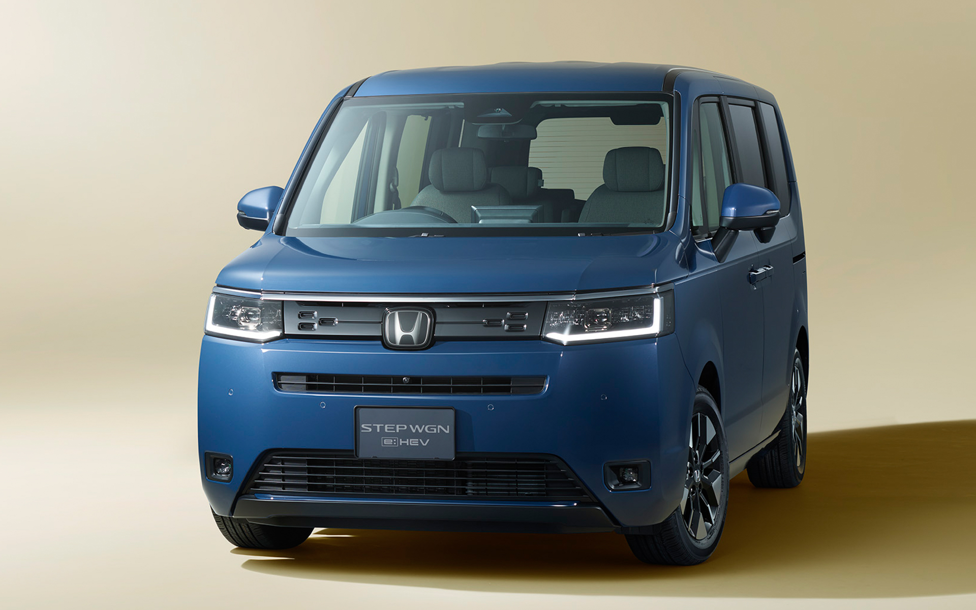 STEP WGN e:HEV AIR EX 30周年特別仕様車
