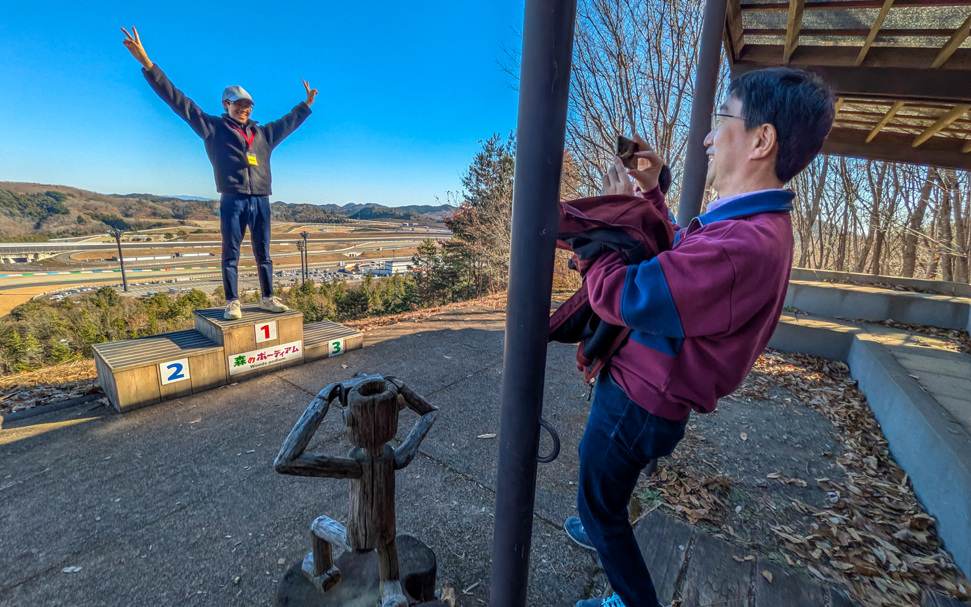 参加者もたくさんの映えスポットで記念撮影を楽しんでいた