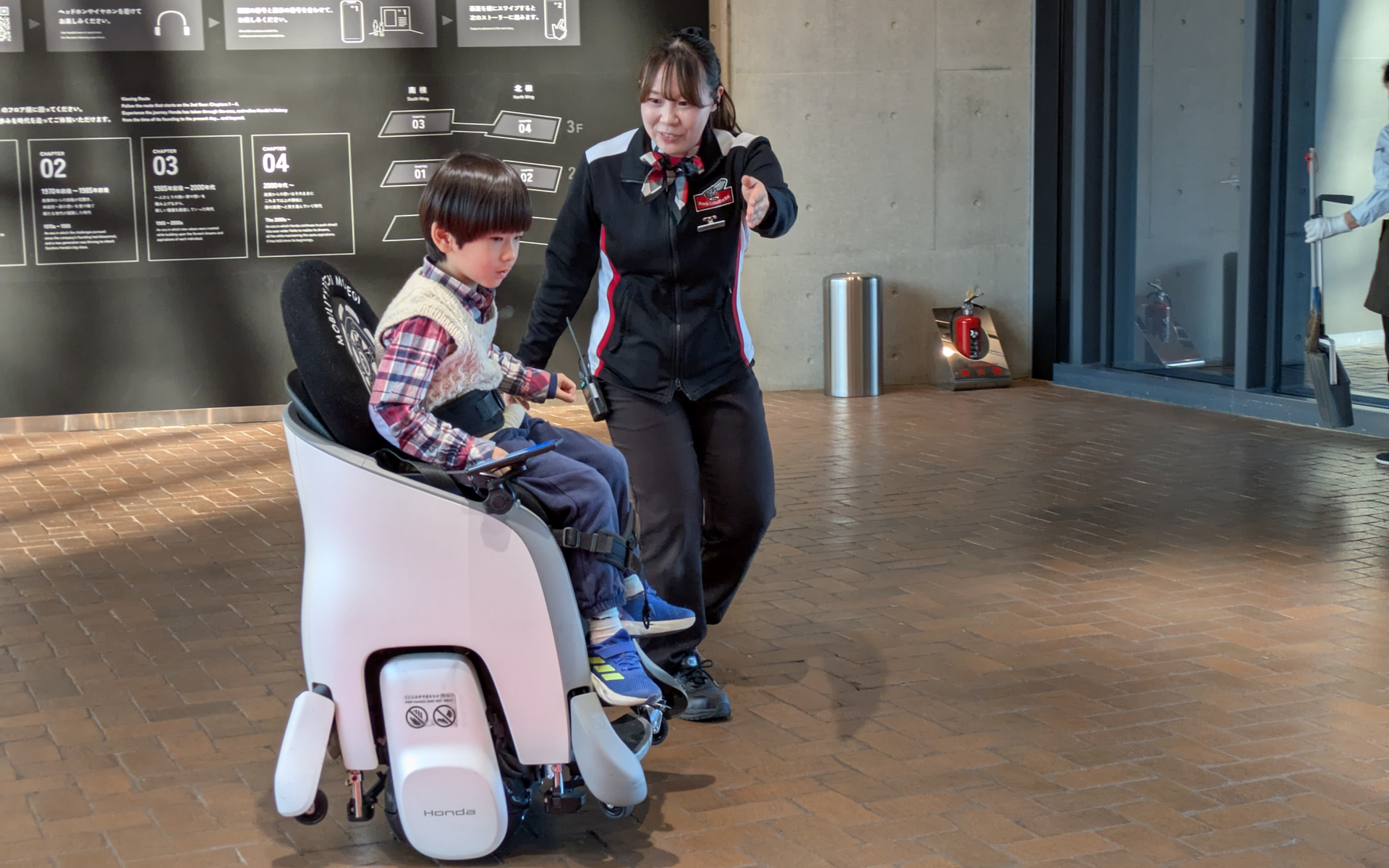 株主優待の体験会参加者の子供たちは、すぐに乗り方をマスターして楽しんでいた