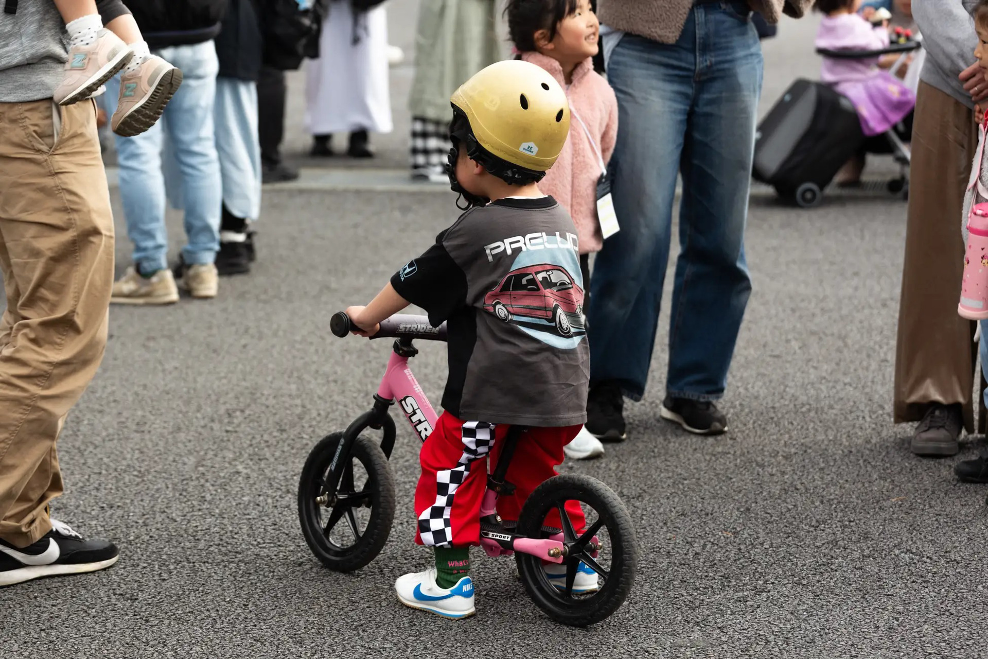 イベント当日は13時開場予定。花火打ち上げ開始の約30分前まで、会場内外でさまざまなプログラムを用意。「グルメ」「クルマ体験コンテンツ」「ワークショップ」「走行コンテンツ」など、家族や仲間とともに、春の一日を丸ごと満喫できるコンテンツを用意する予定