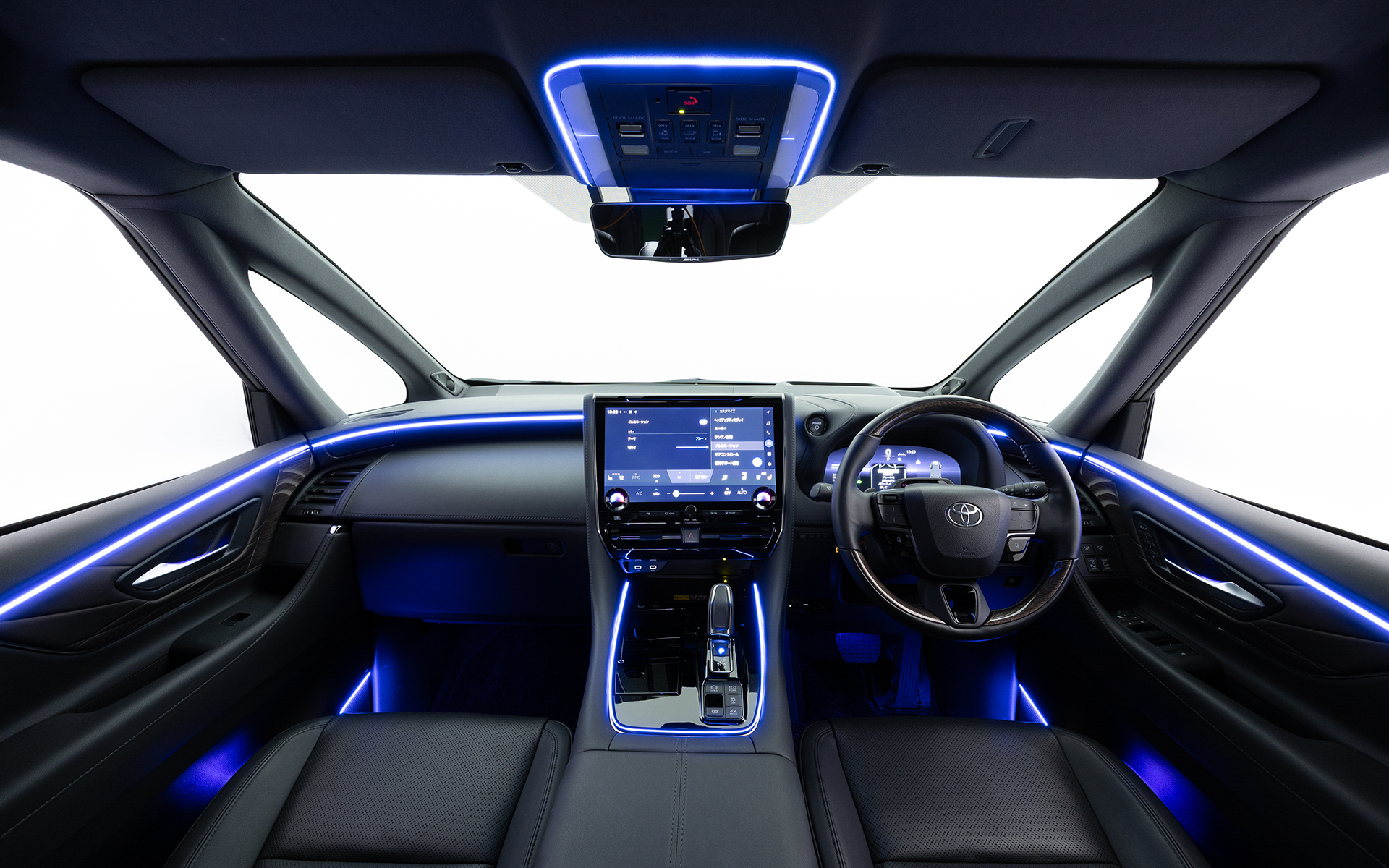 純正ルーフアンビエントと連動するから違和感なし