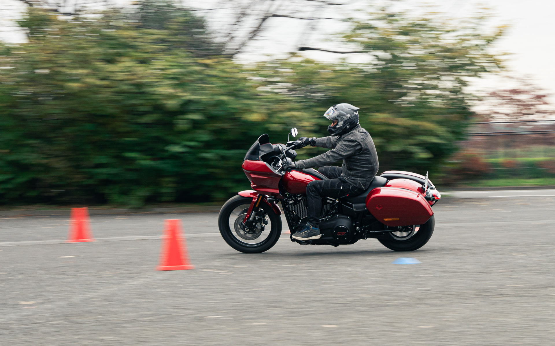 指示どおりに実行していくと次々にキレイに旋回できるように！