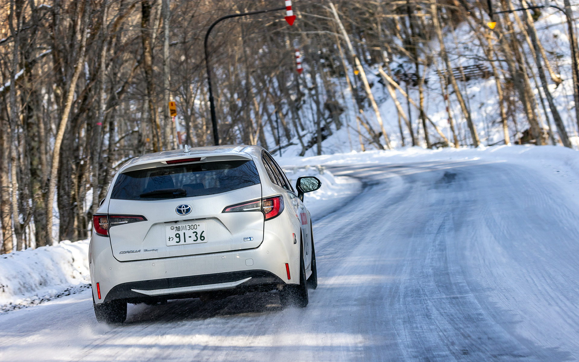 日が落ちてきた夕方には路面も刻々と変化。そんな中でも「WZ-1」は最後の最後まで路面を捉え、コントロールしやすく駆け抜けてくれた