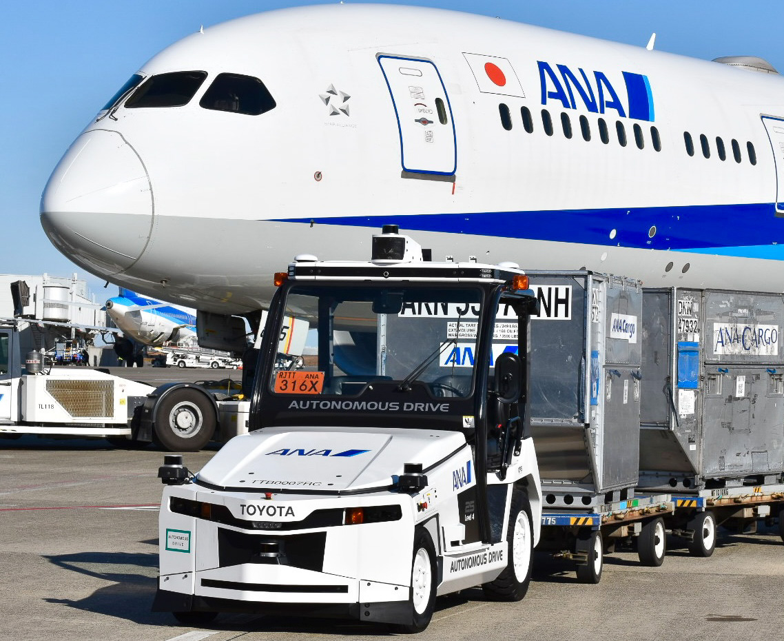 豊田自動織機製 自動運転トーイングトラクター（3ATE25）