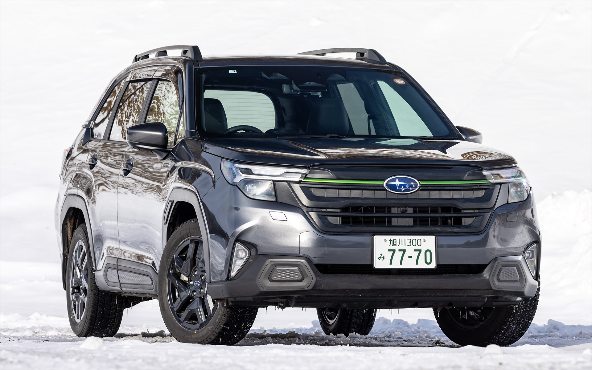 旅の相棒はフォレスター X-BREAK S:HEV EX。ボディサイズは4655×1830×1730mm（全長×全幅×全高）、ホイールベースは2670mm。スバル独自のシンメトリカルAWDに悪路の走りをサポートする「X-MODE」を搭載するとともに、最低地上高は220mmを確保し、アプローチアングルは20.3度、ランプブレークオーバーアングルは21.0度、ディパーチャーアングルは25.7度という参考値が公表されている