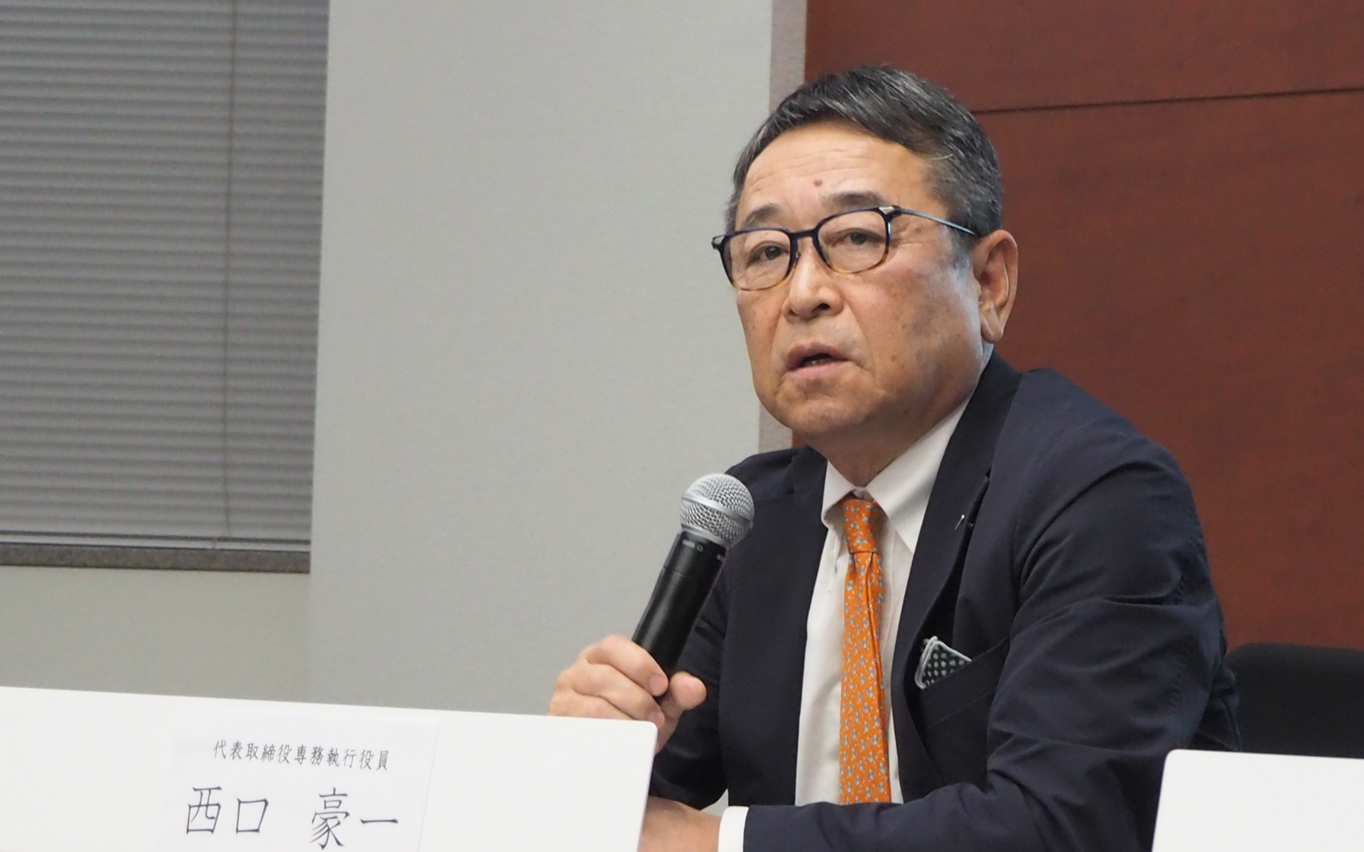 センシングコアの拡販に期待を寄せる住友ゴム工業株式会社 代表取締役 専務執行役員 西口豪一氏