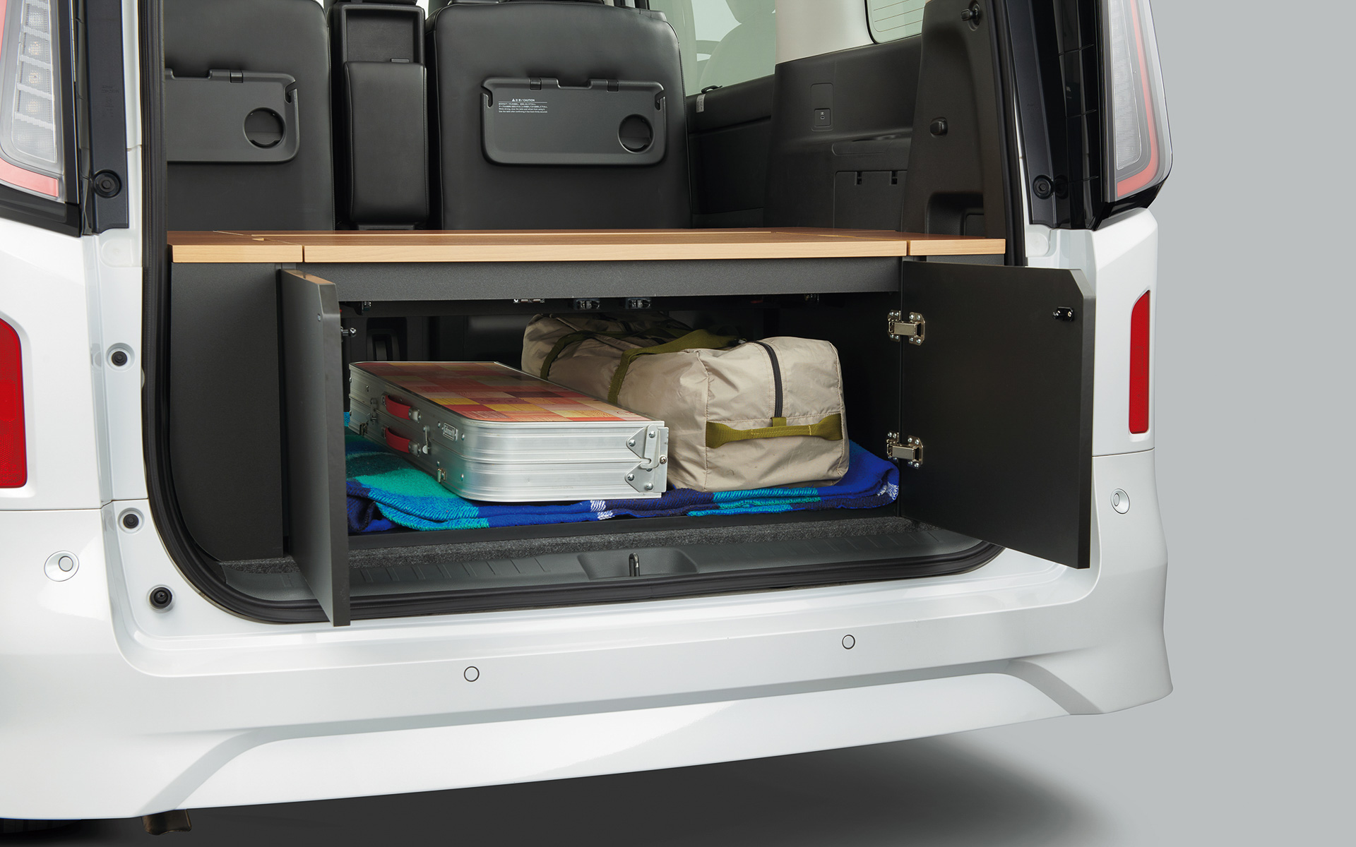 セレナ「マルチボックス」