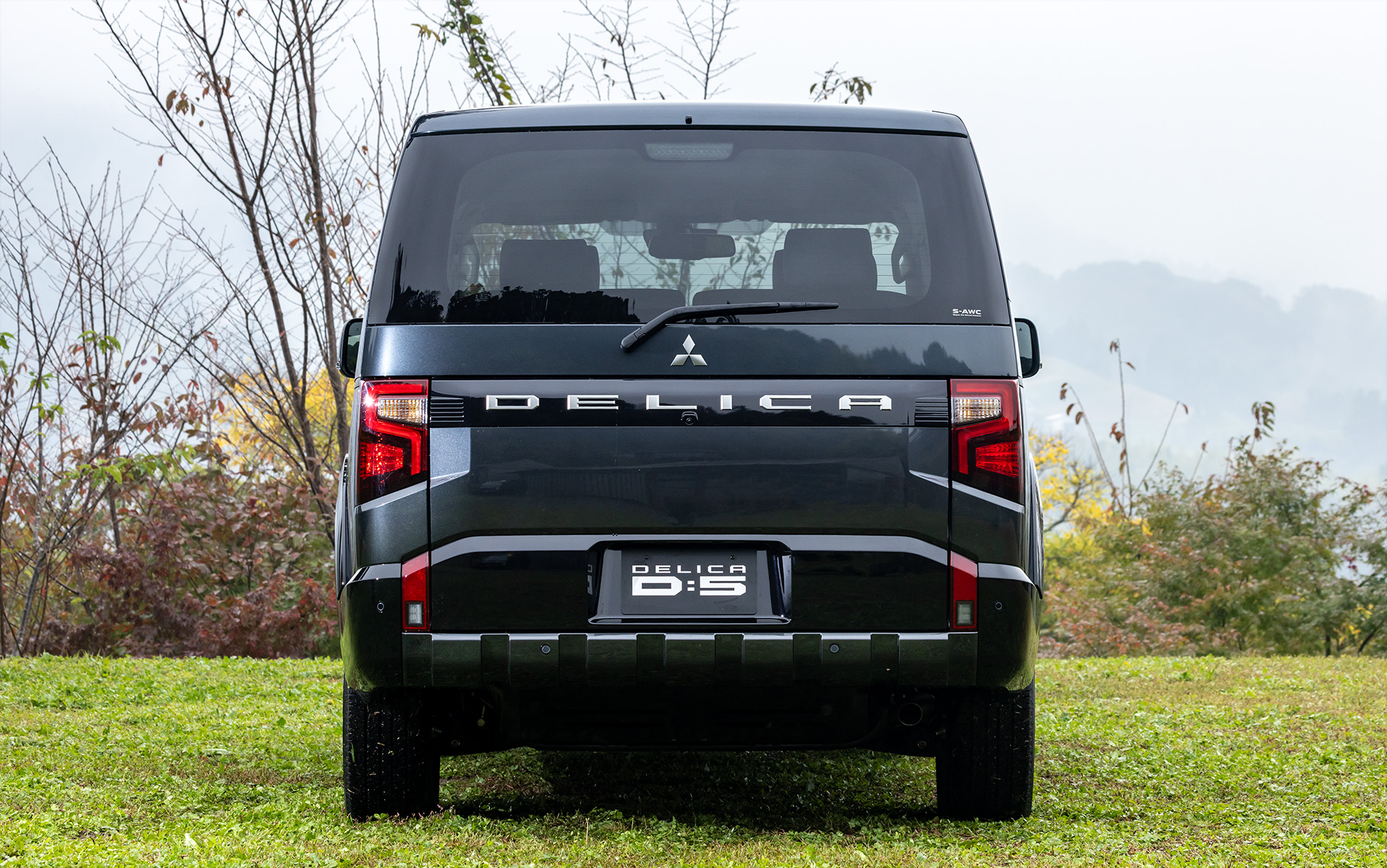 ダイナミックシールドをはじめ、力強いスタイリングはそのまま継承