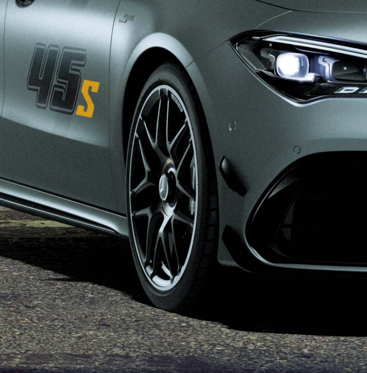 19インチAMGアルミホイール（鍛造）